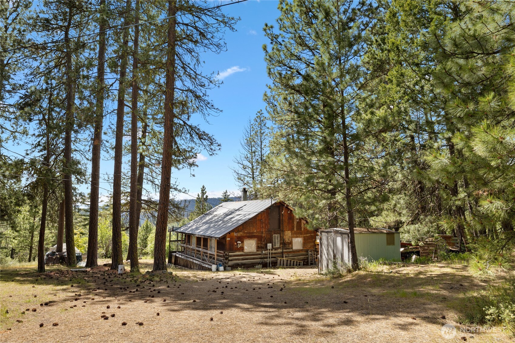 main property photo 23