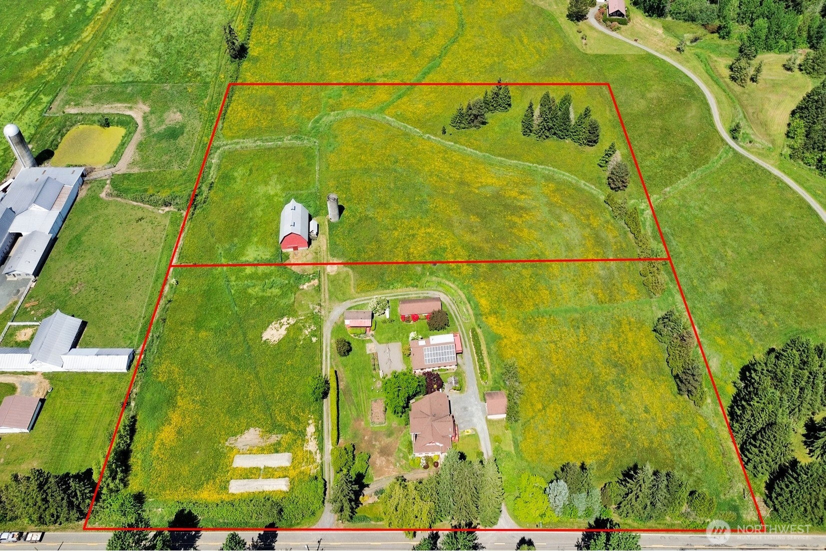 main property photo 38