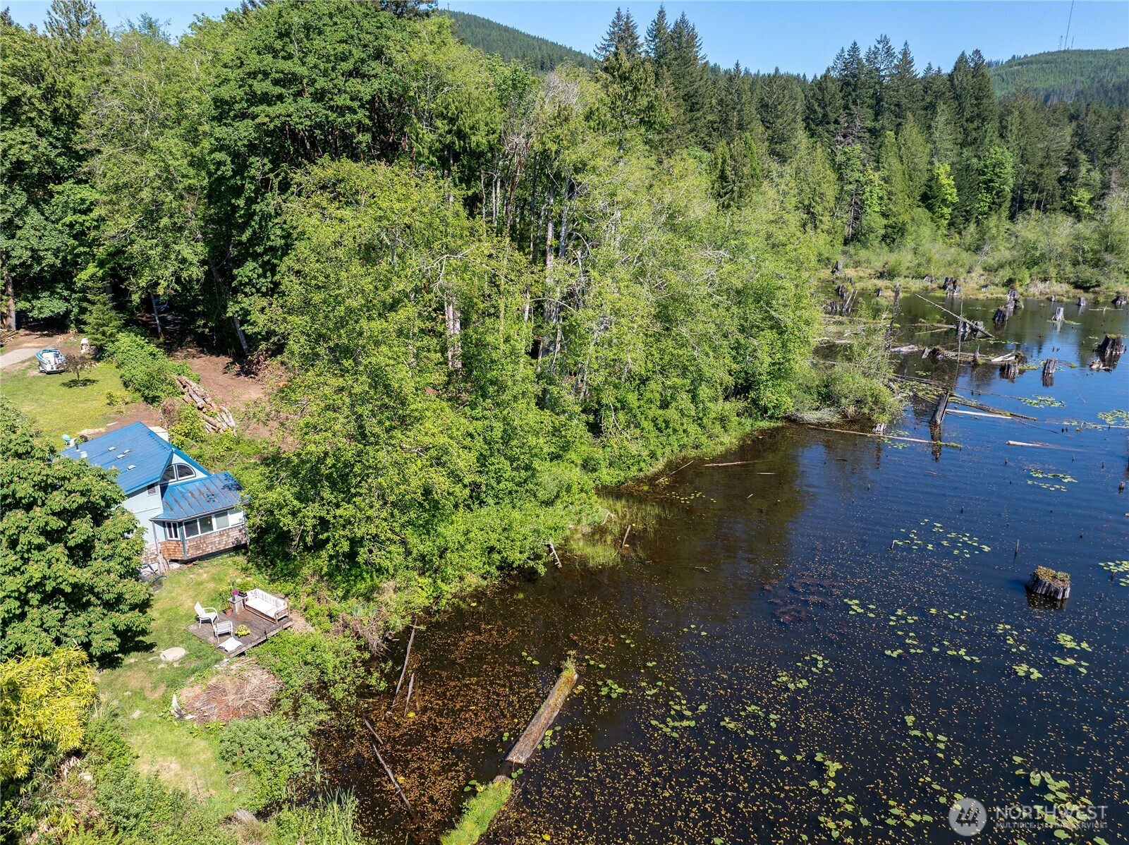 main property photo 13