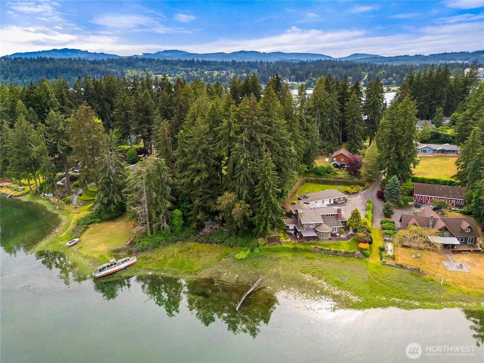 main property photo 20