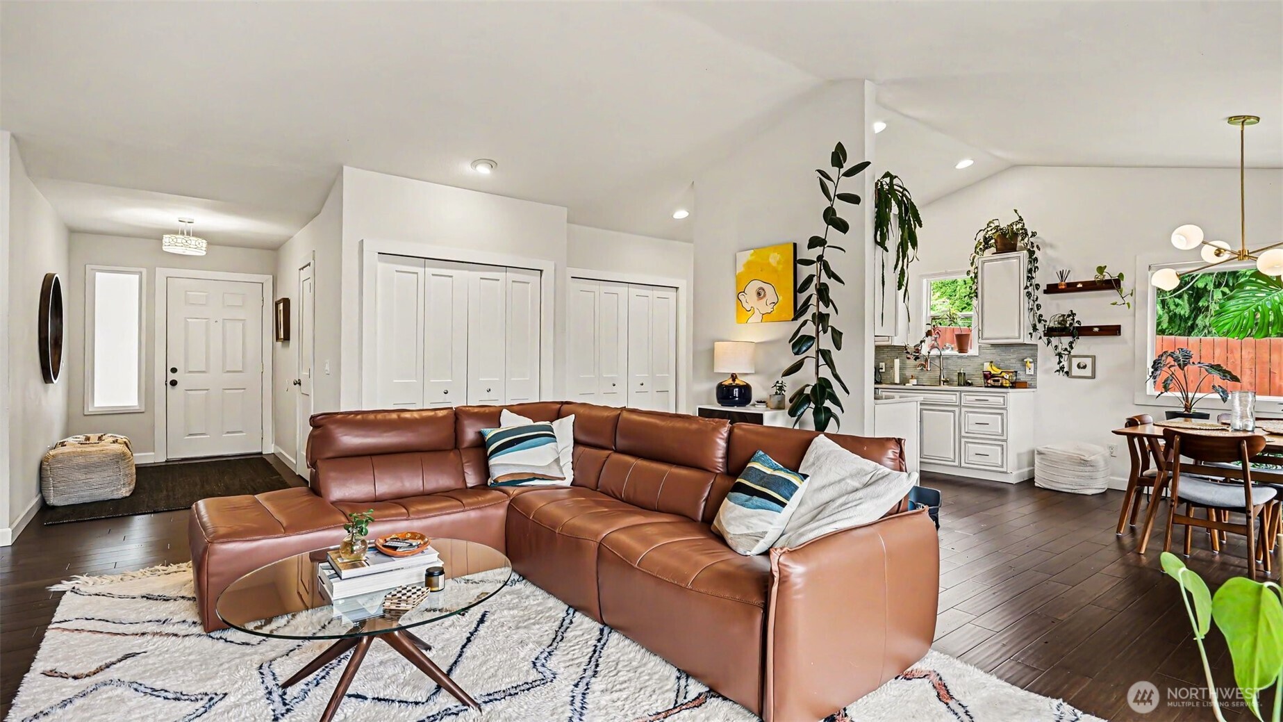 property viewer photo 10