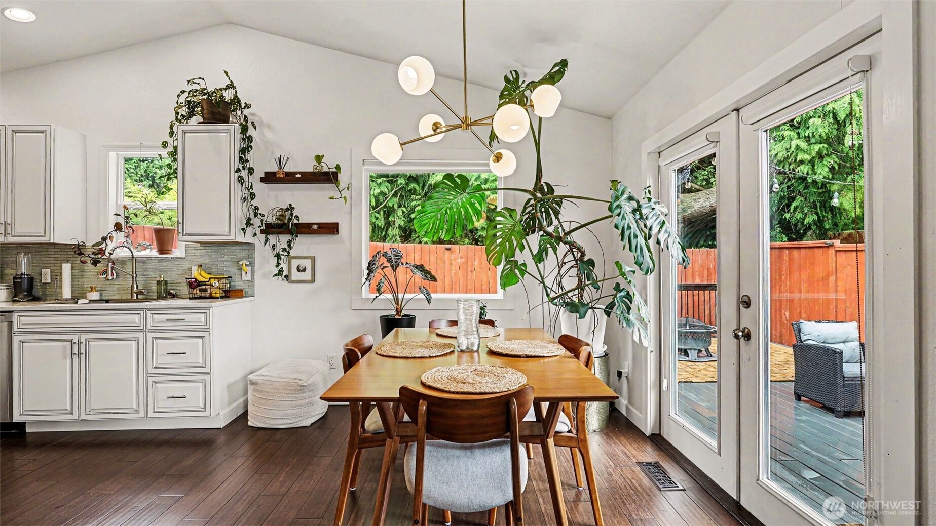 property viewer photo 11