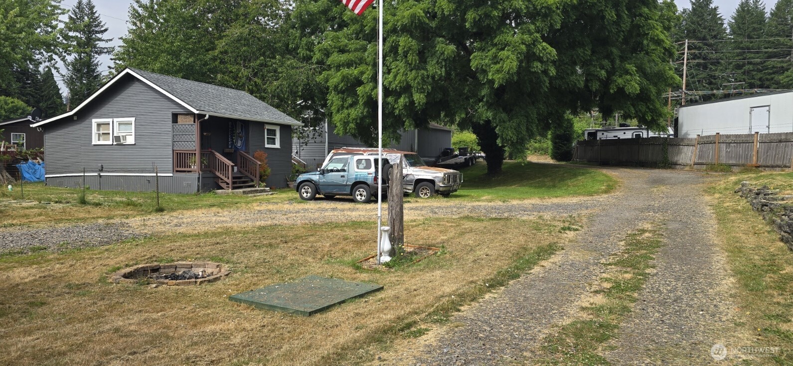 property viewer photo 2