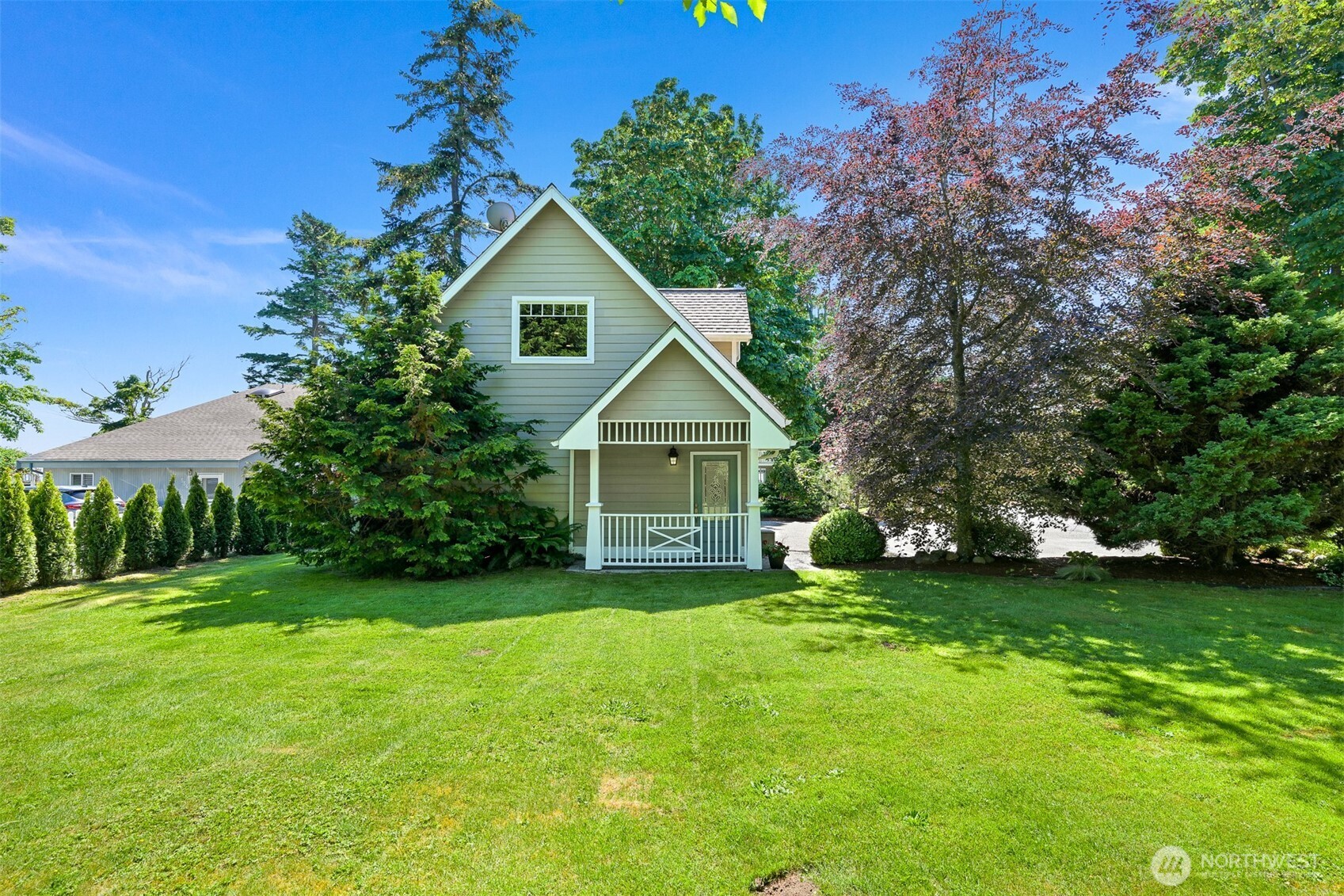 main property photo 22
