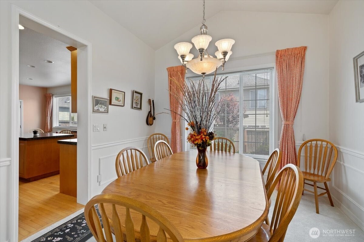 property viewer photo 7