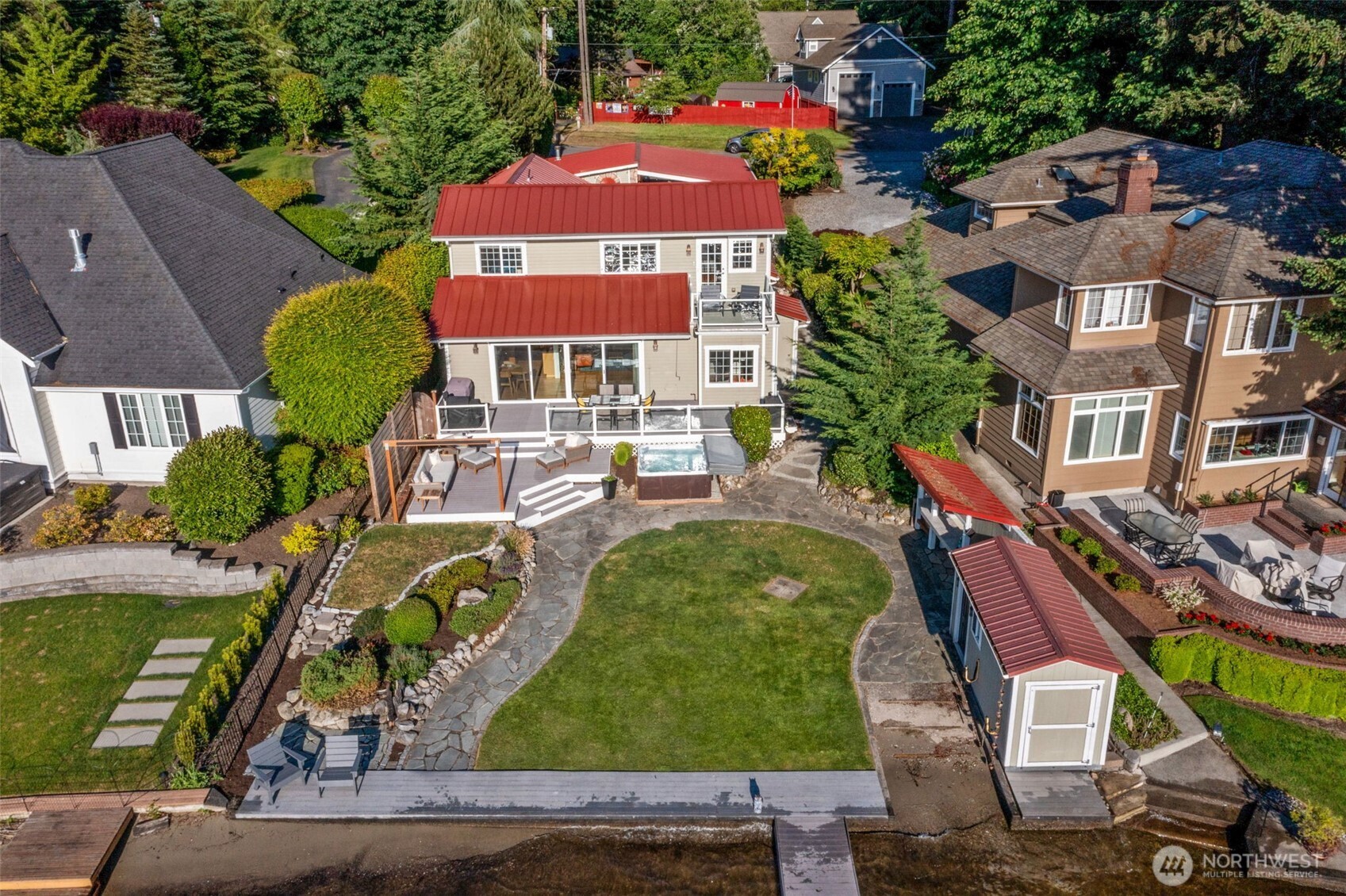 main property photo 34