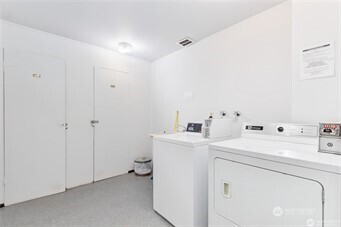 property viewer photo 17