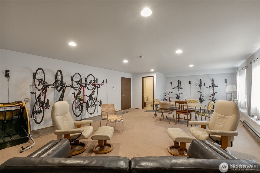 property viewer photo 20