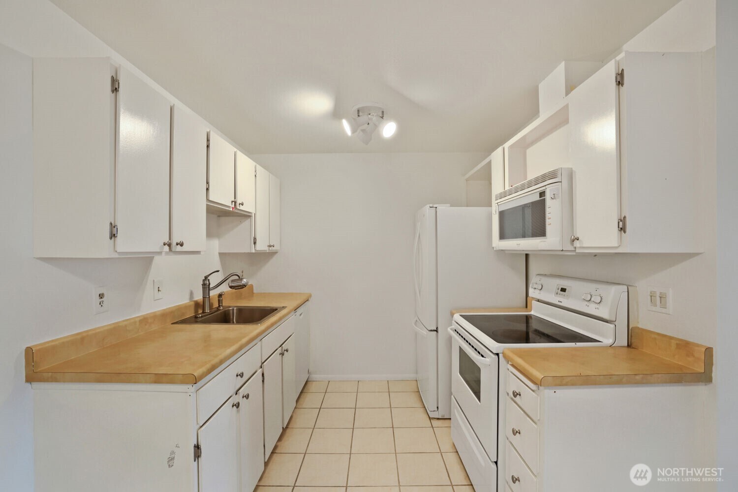 property viewer photo 7