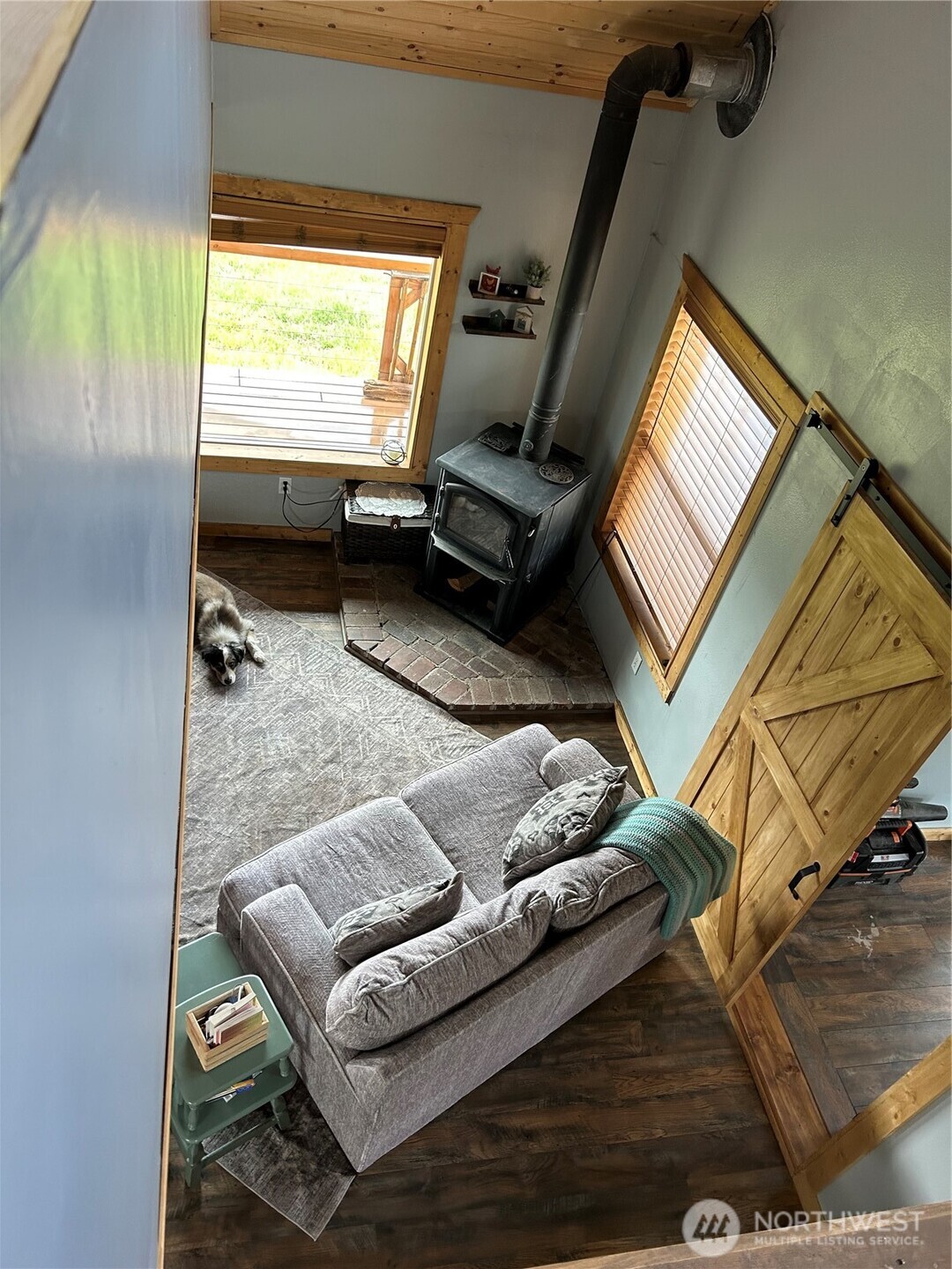 main property photo 13