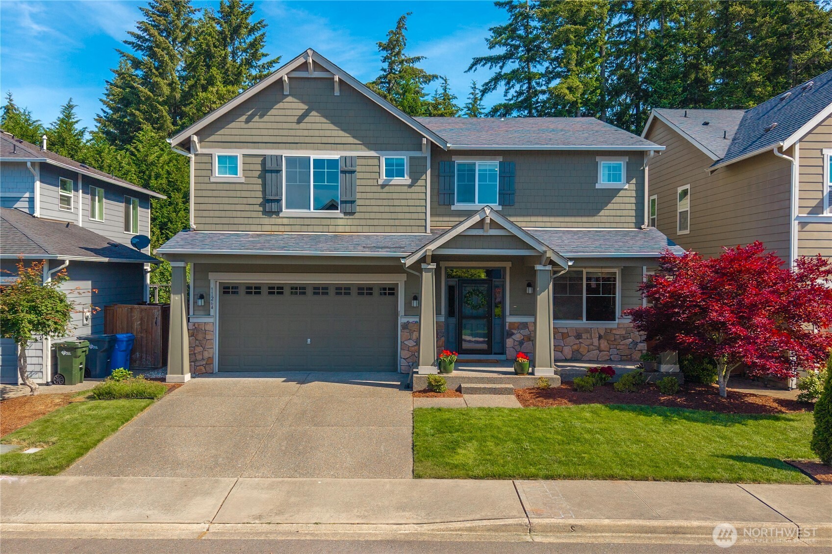 main property photo 0