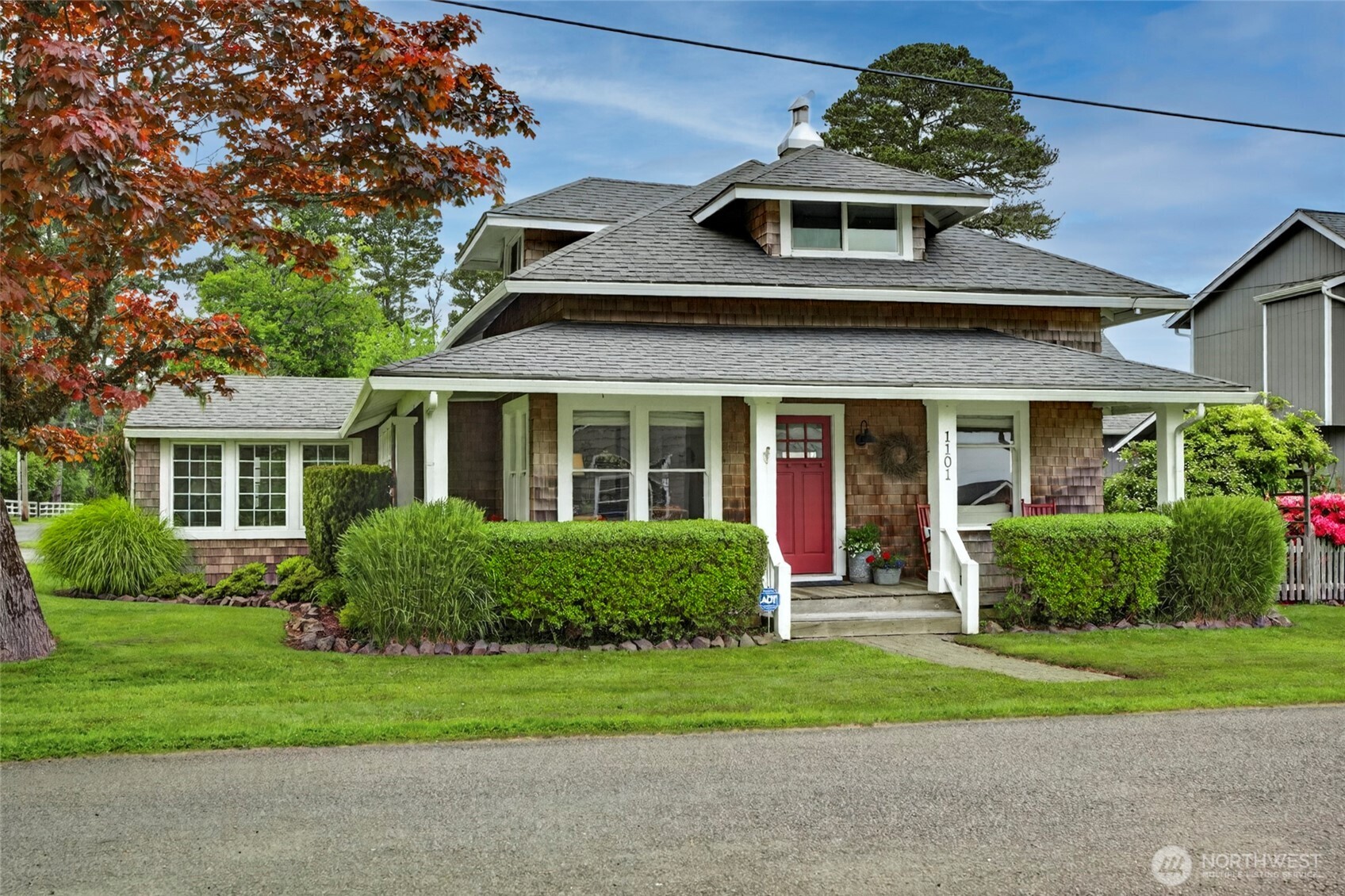main property photo 0