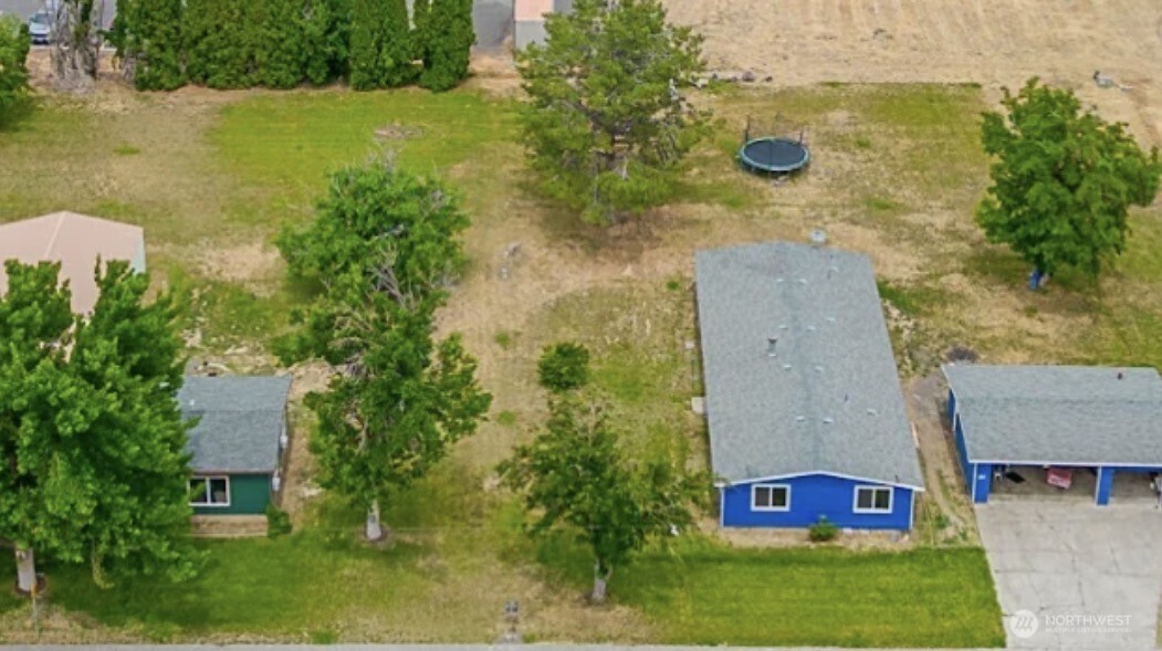 main property photo 0