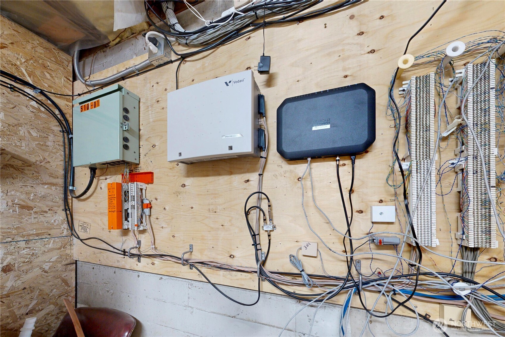 main property photo 9