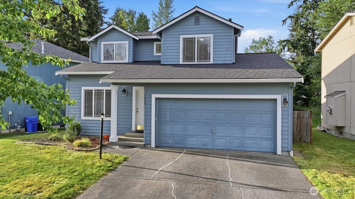 main property photo 0