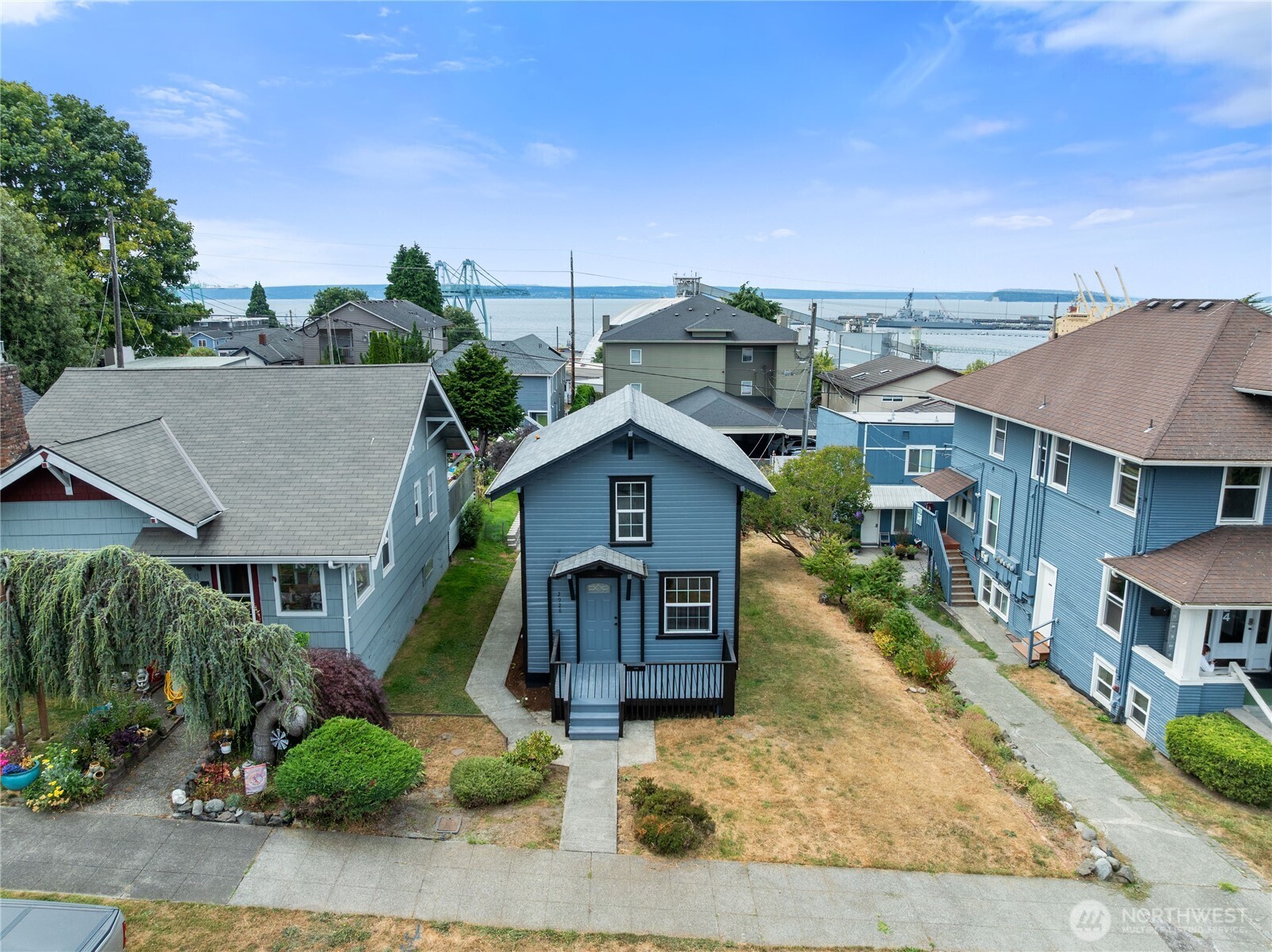 main property photo 35