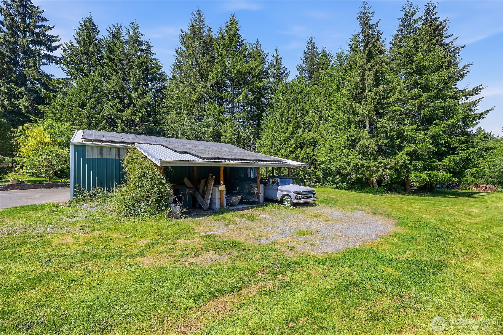 main property photo 20