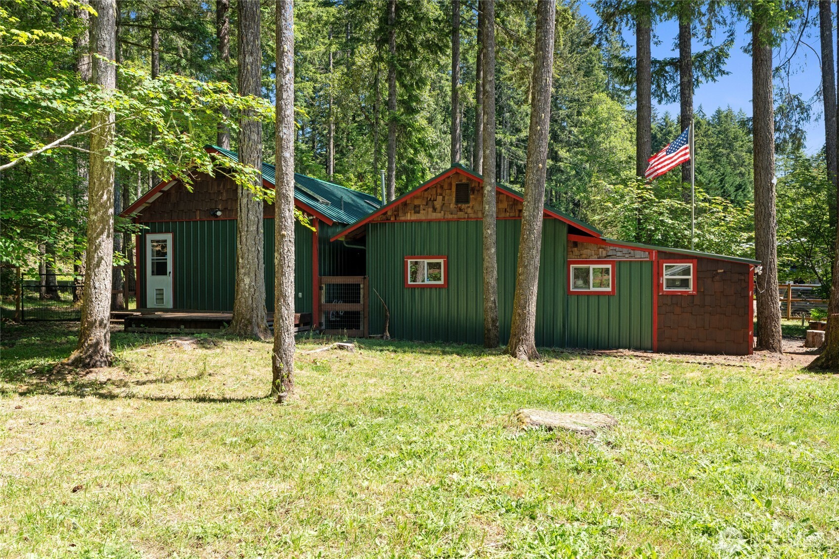 main property photo 22