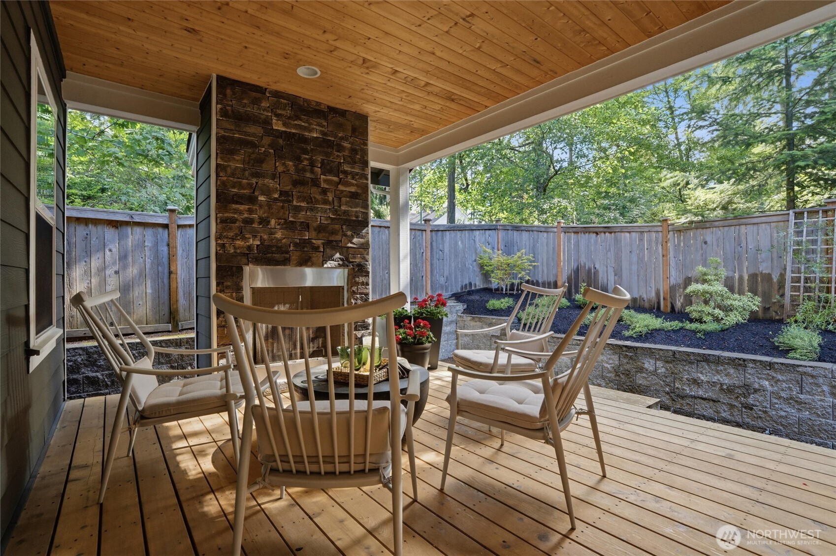 property viewer photo 11