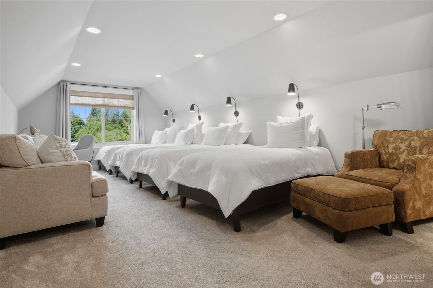 property viewer photo 18