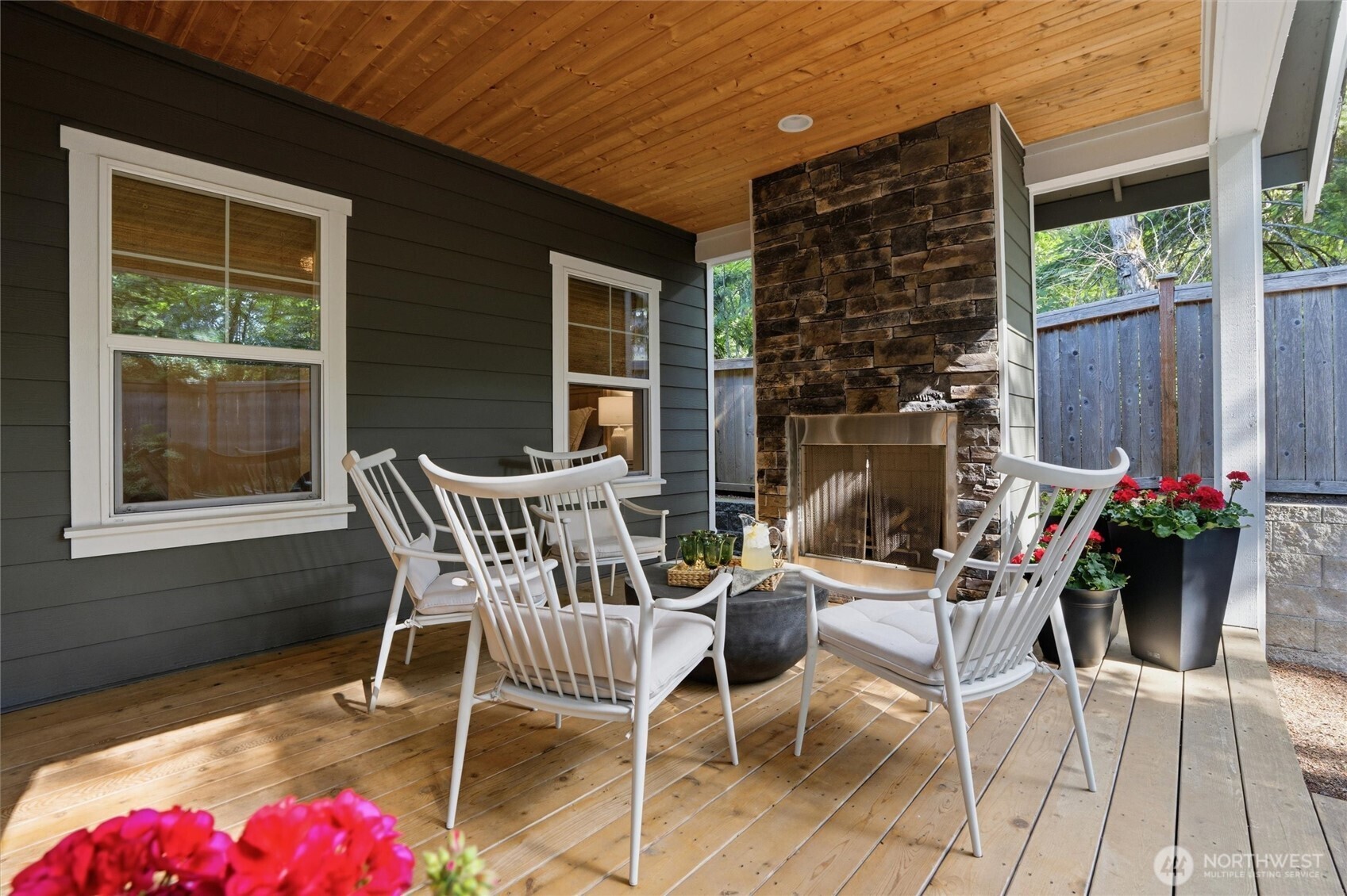property viewer photo 29
