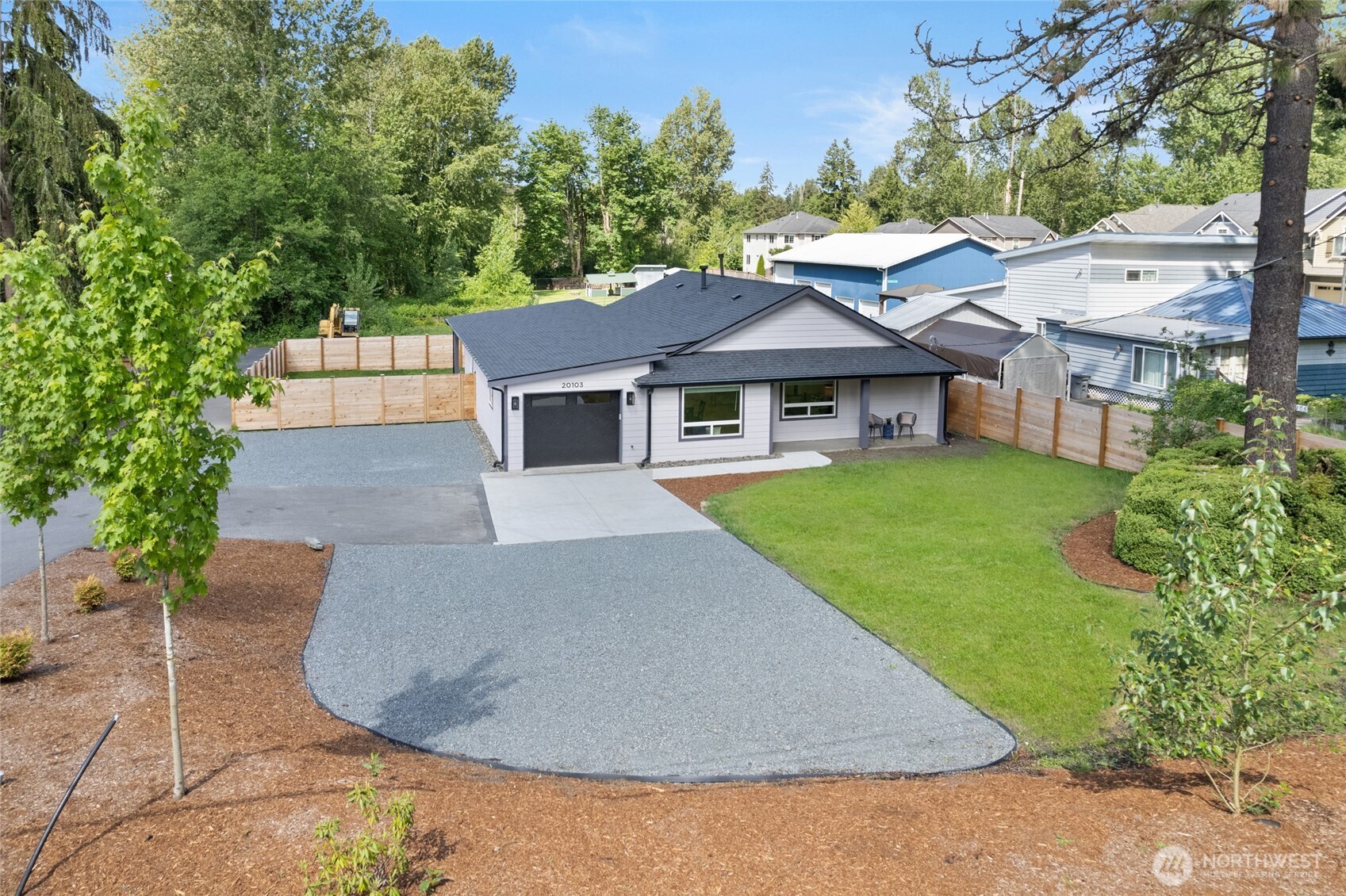 main property photo 0