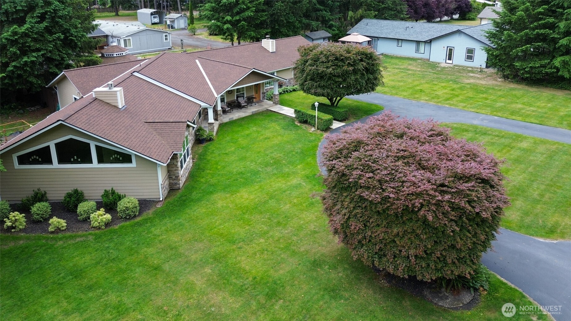 main property photo 0