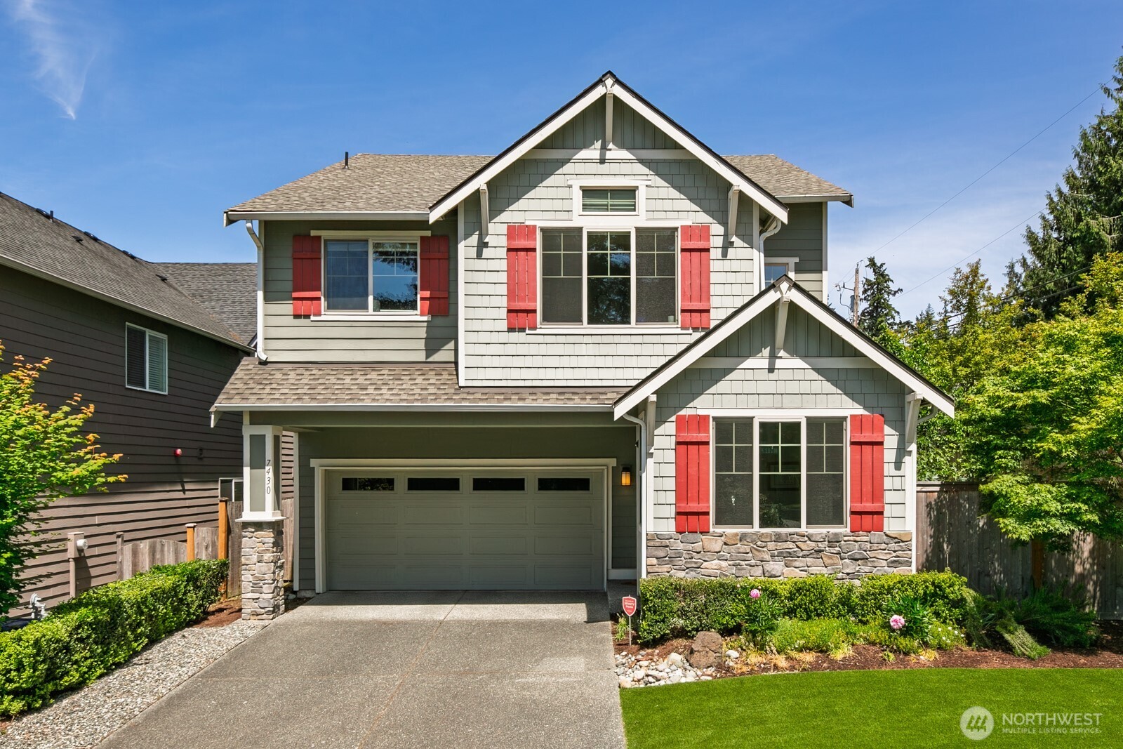 main property photo 0