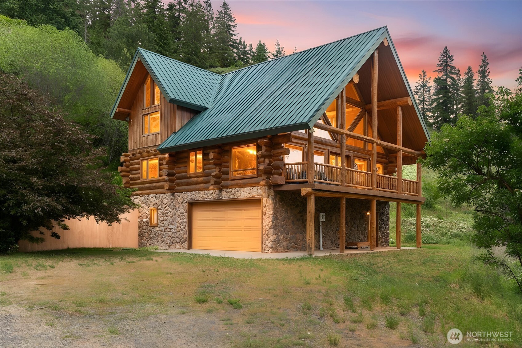 main property photo 0