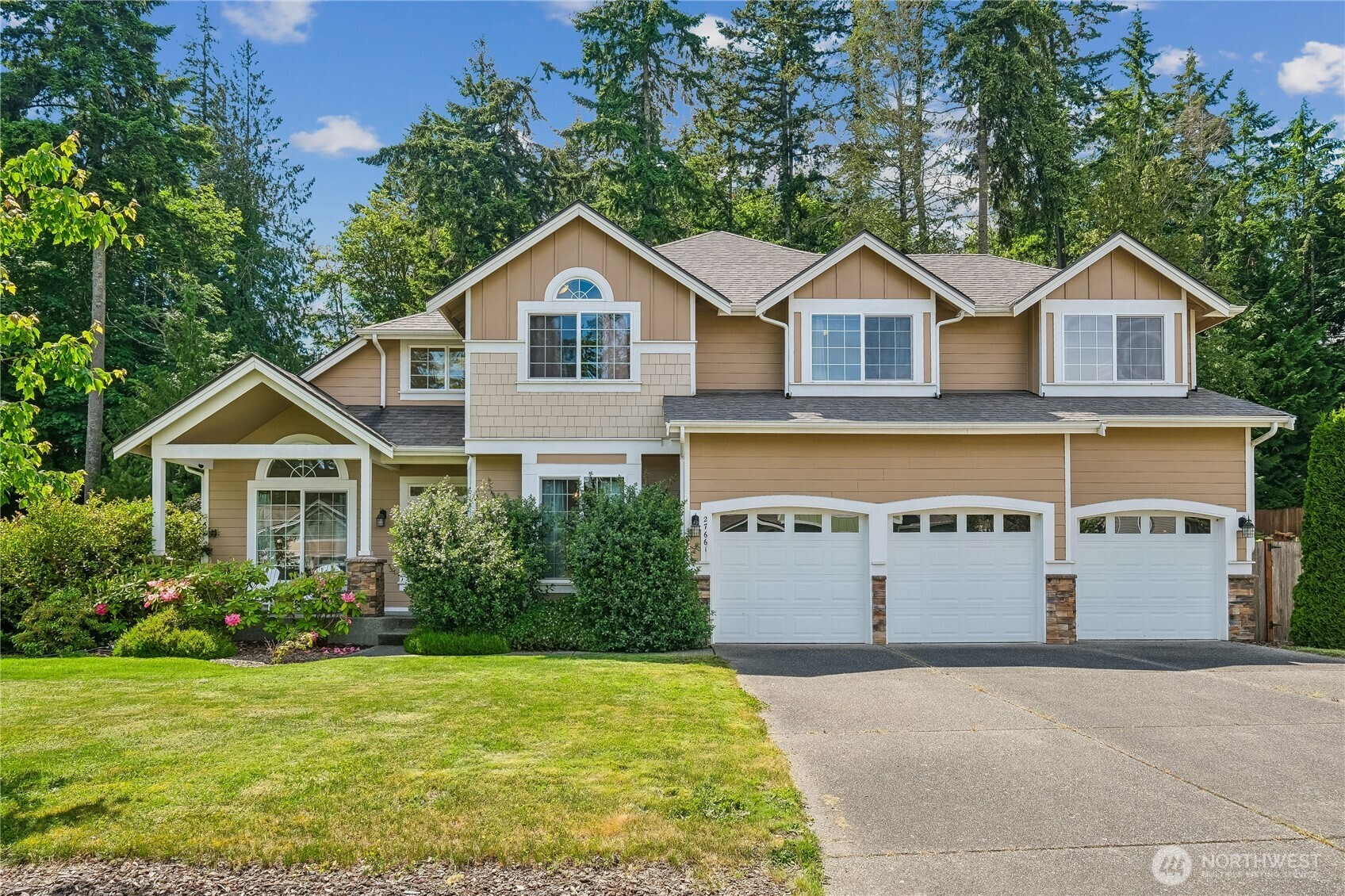 main property photo 0