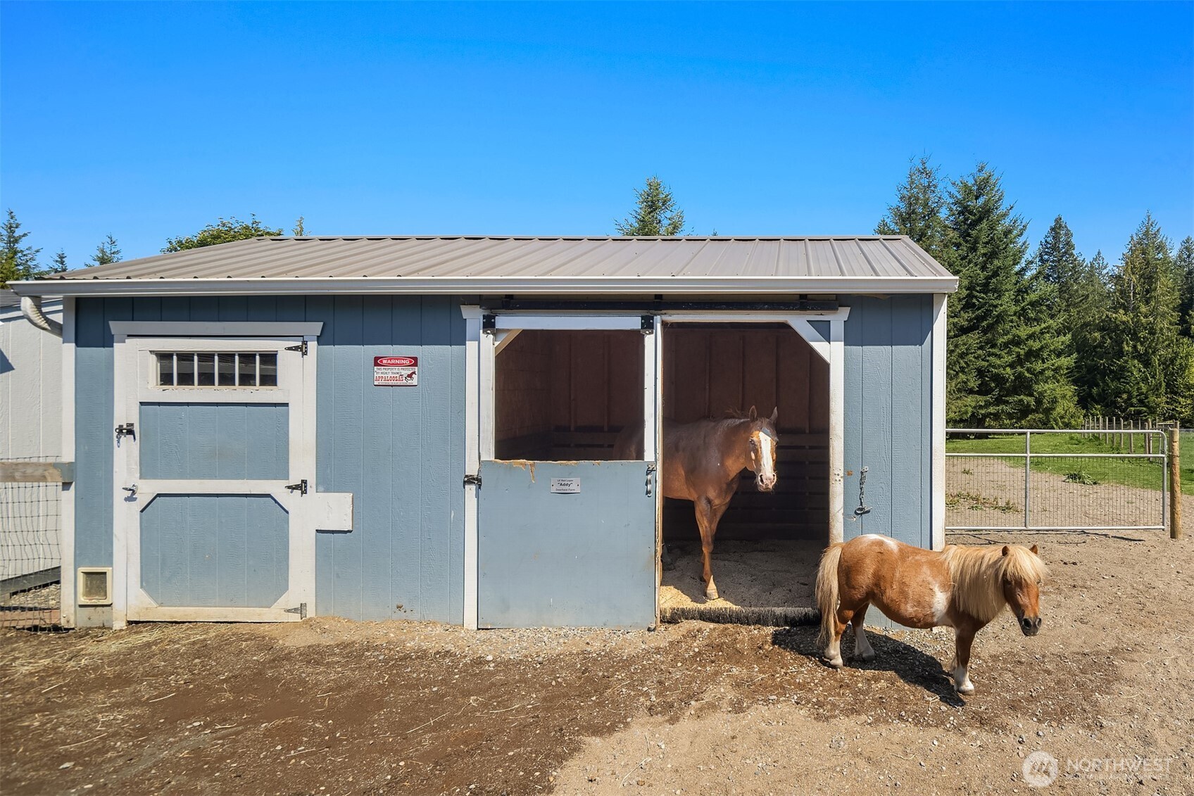 main property photo 33