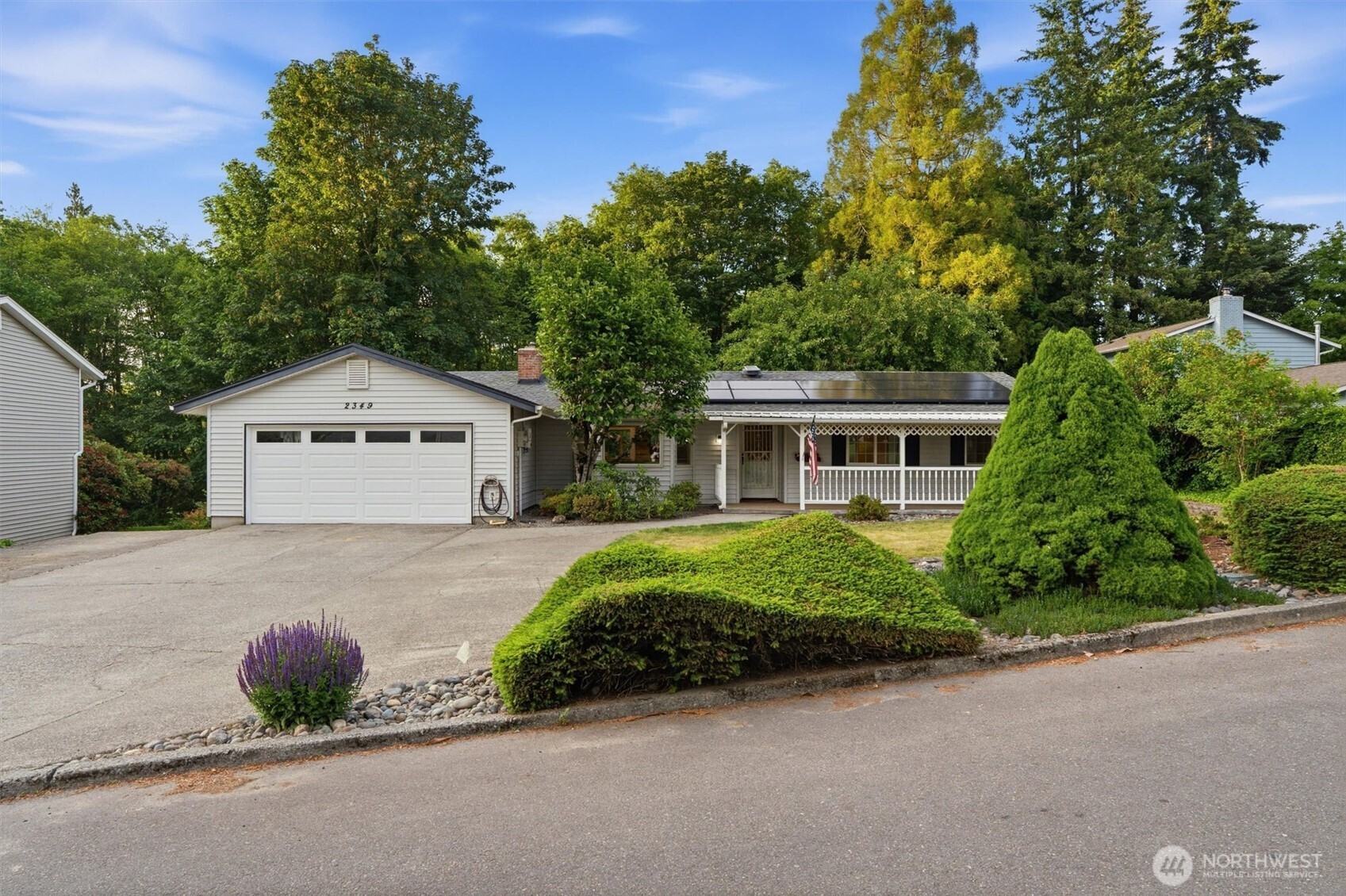 main property photo 0