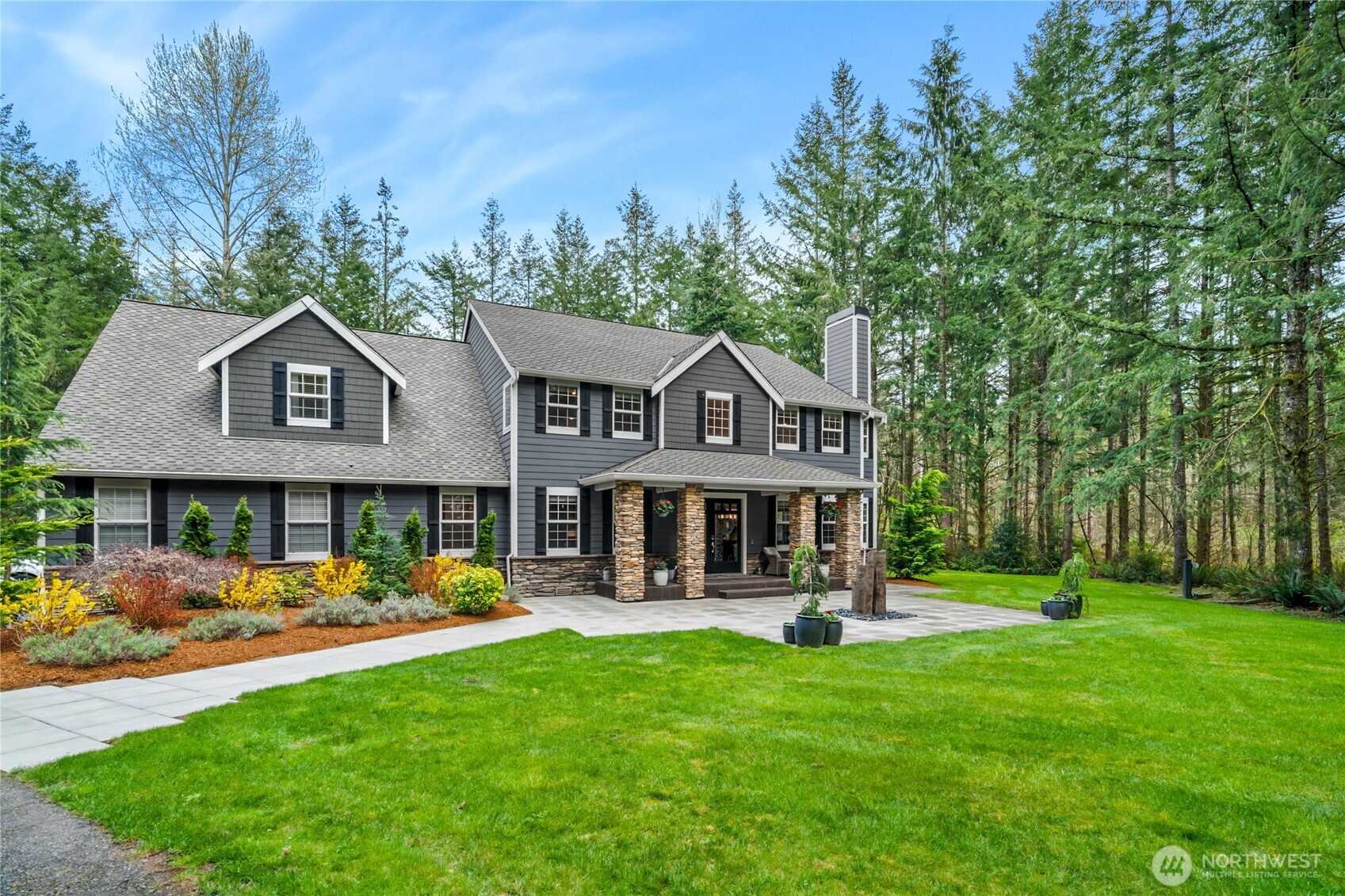 main property photo 0