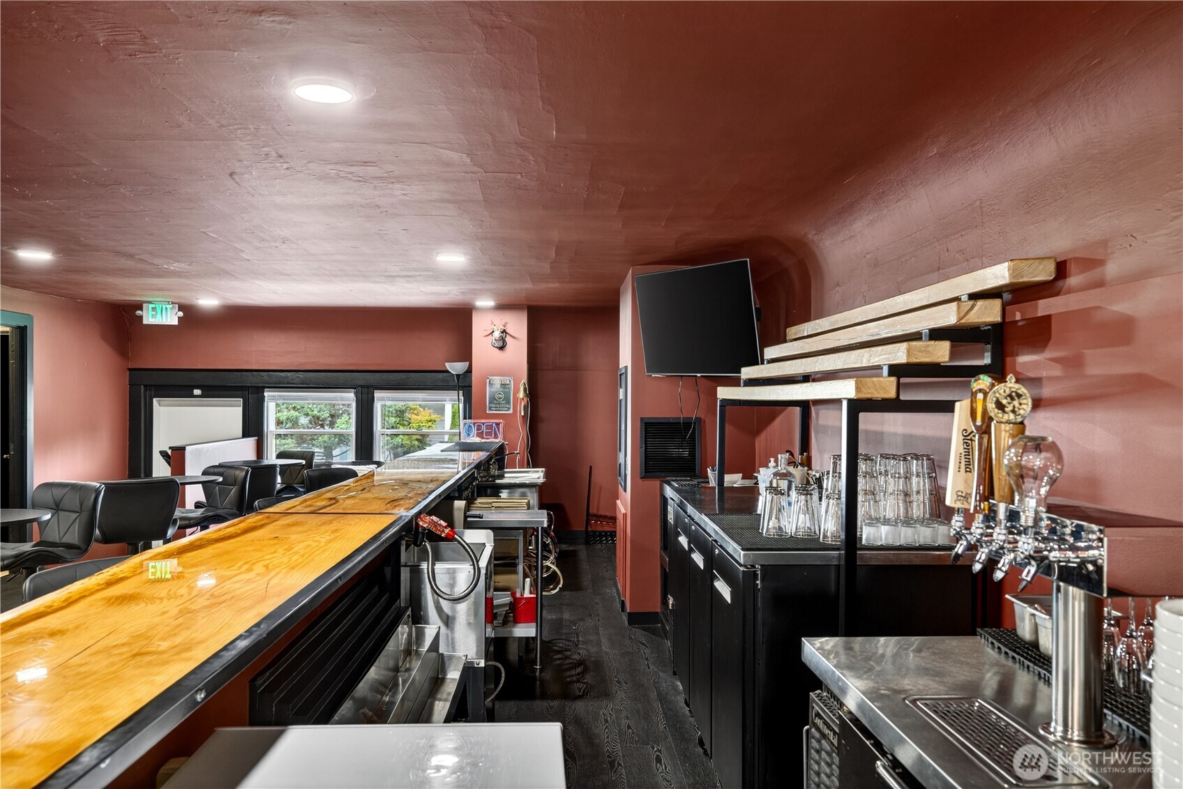 main property photo 21