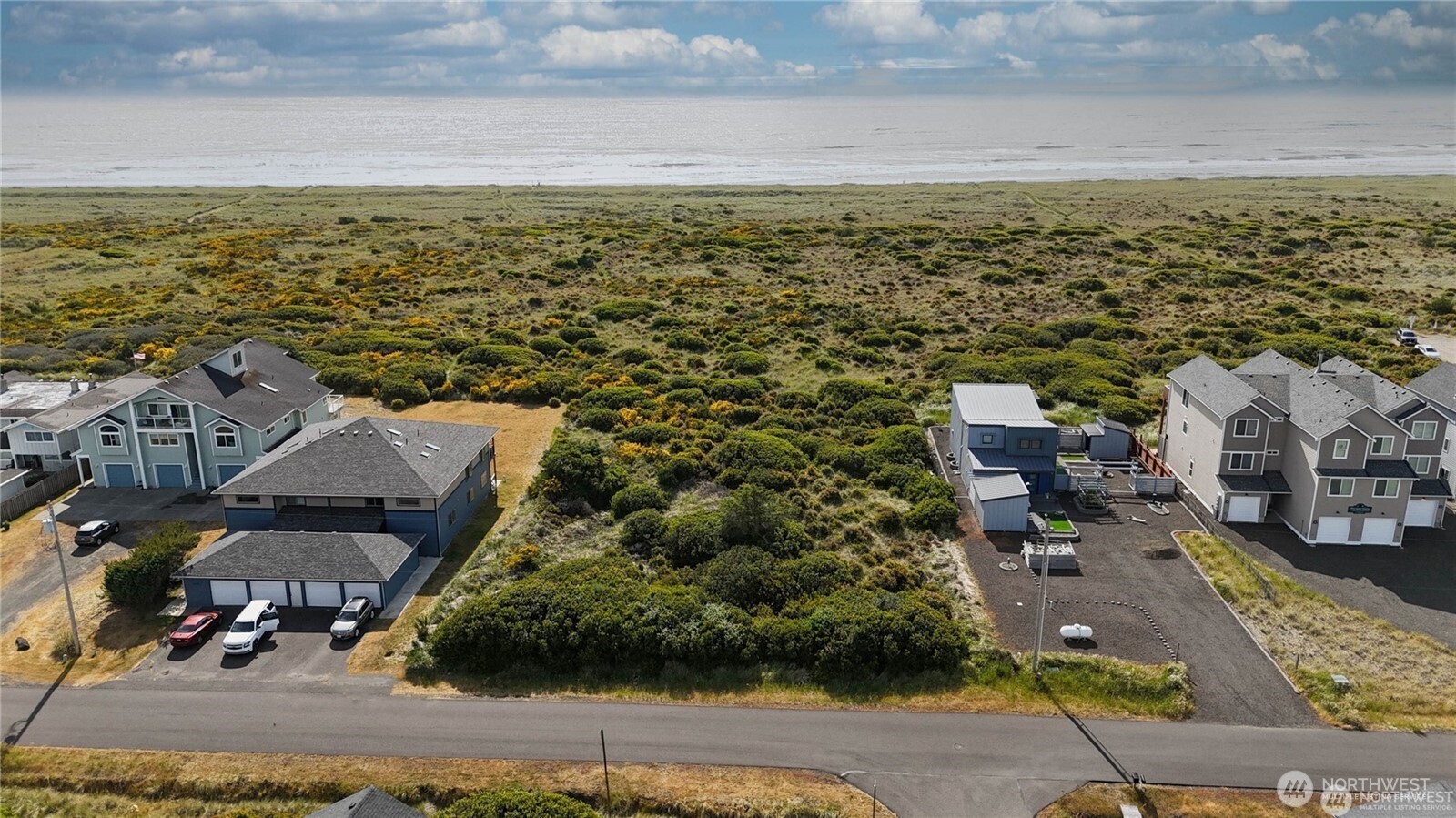 main property photo 0