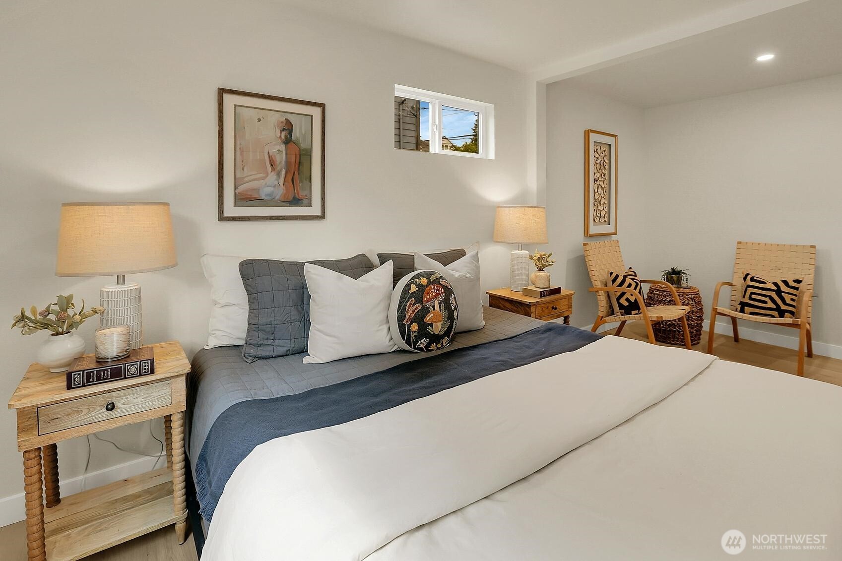 property viewer photo 7
