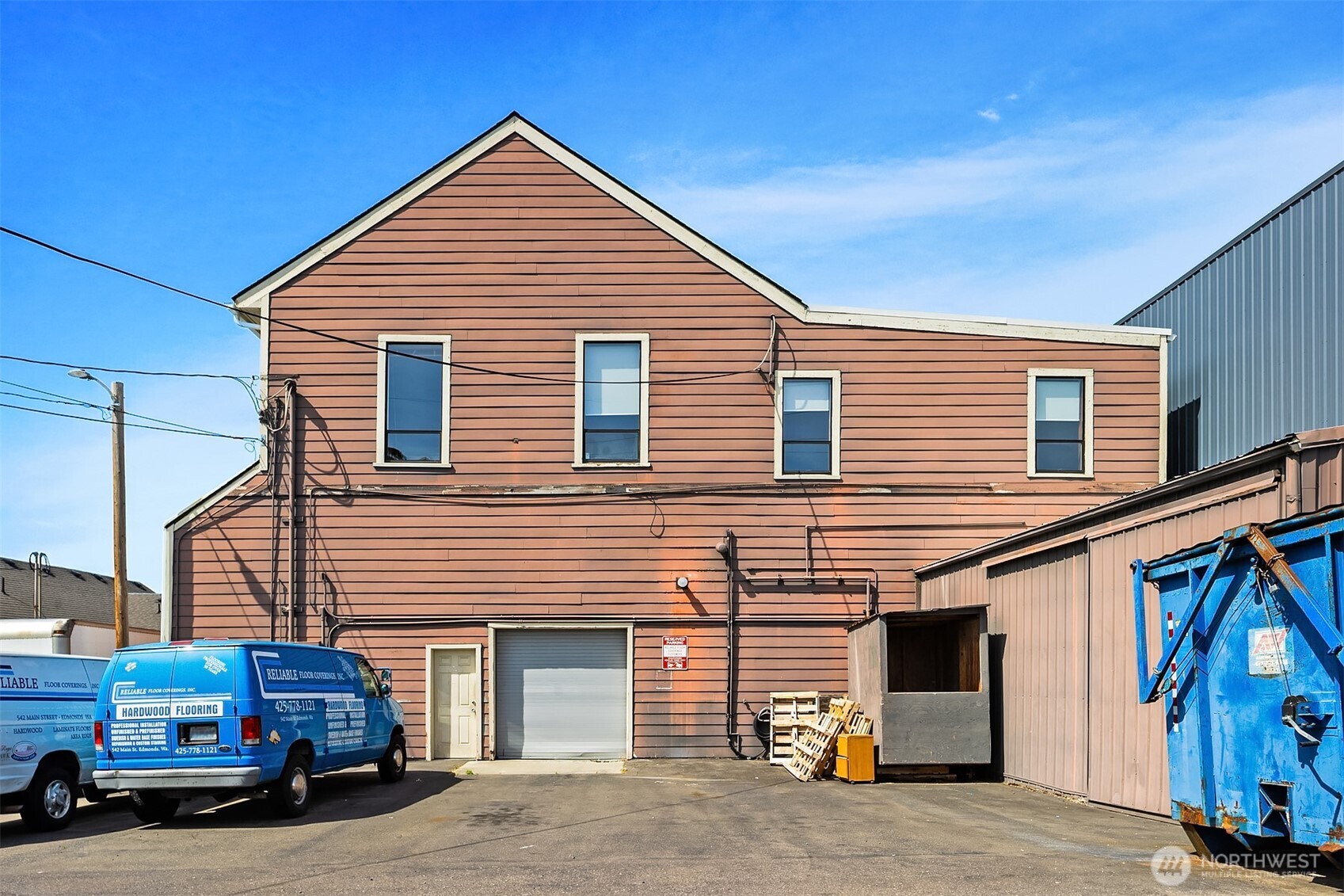 main property photo 12