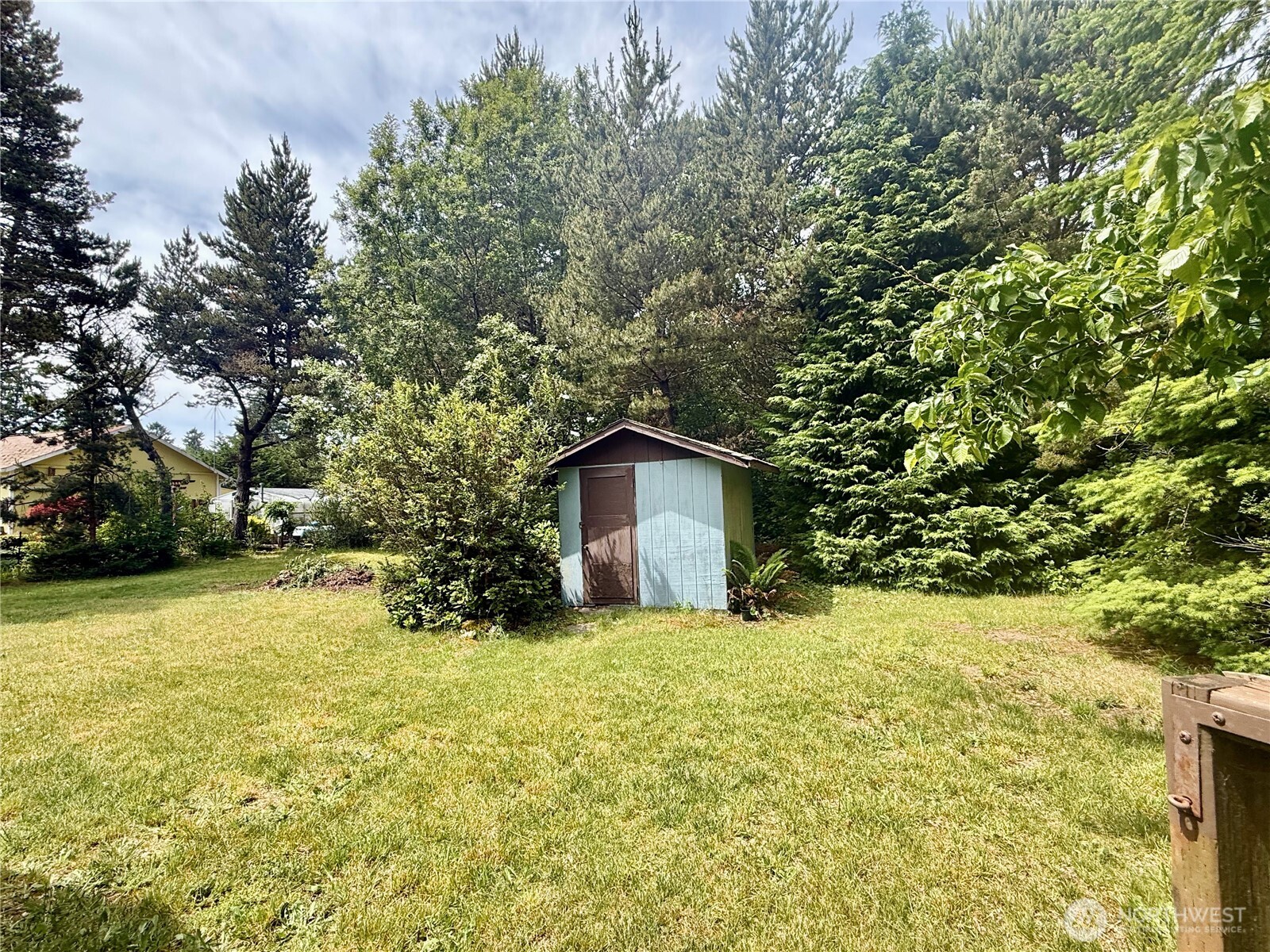 property viewer photo 24