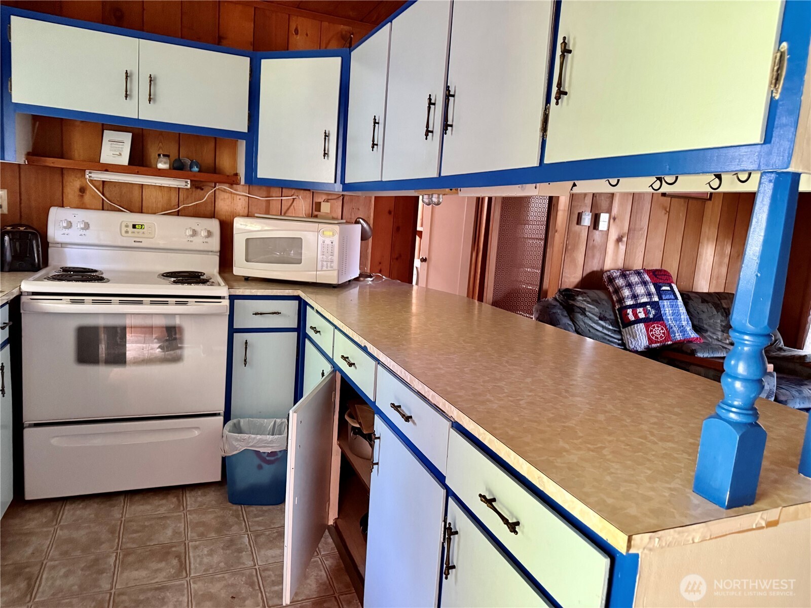 property viewer photo 6