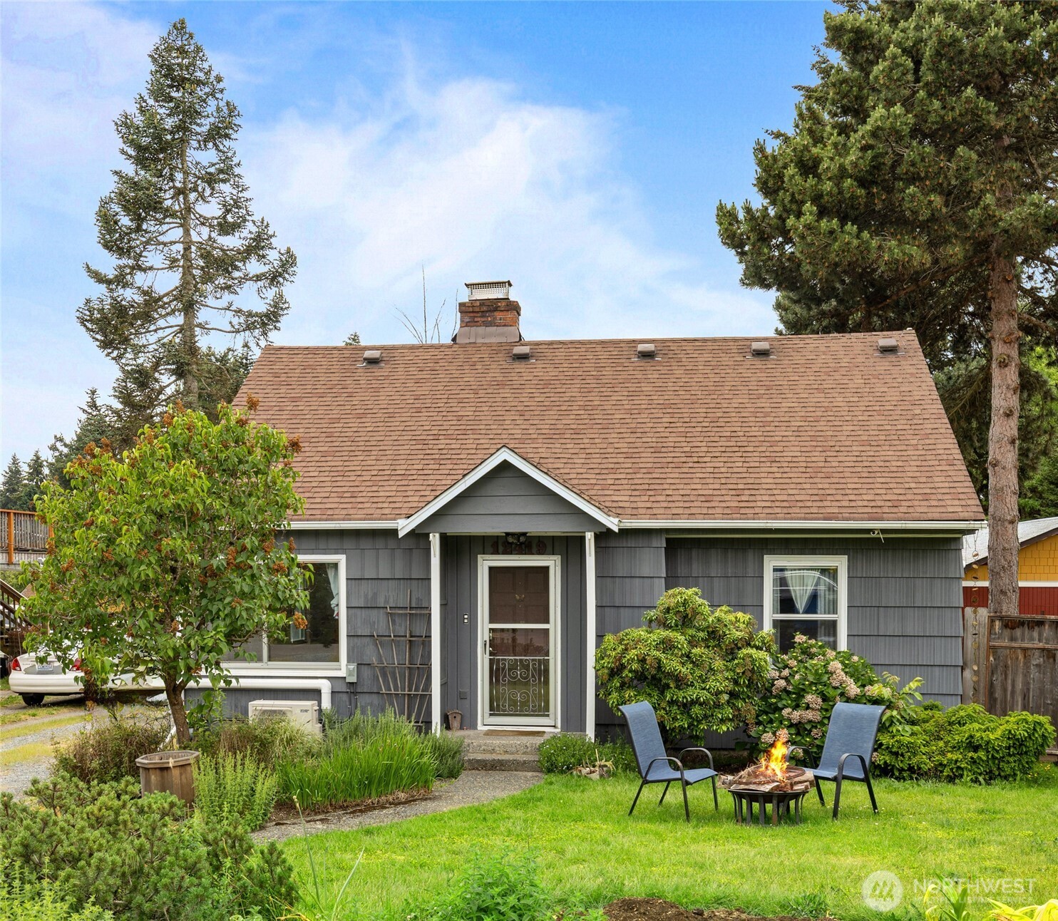 main property photo 0