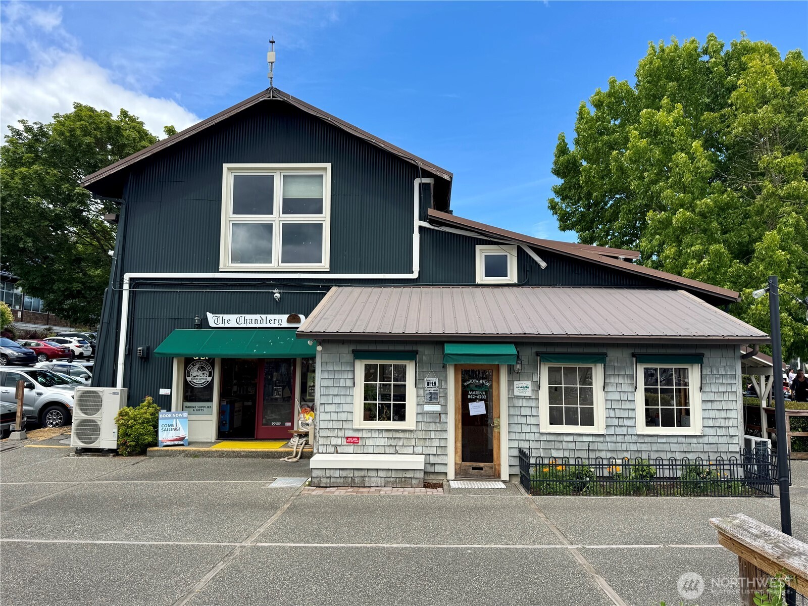 main property photo 3