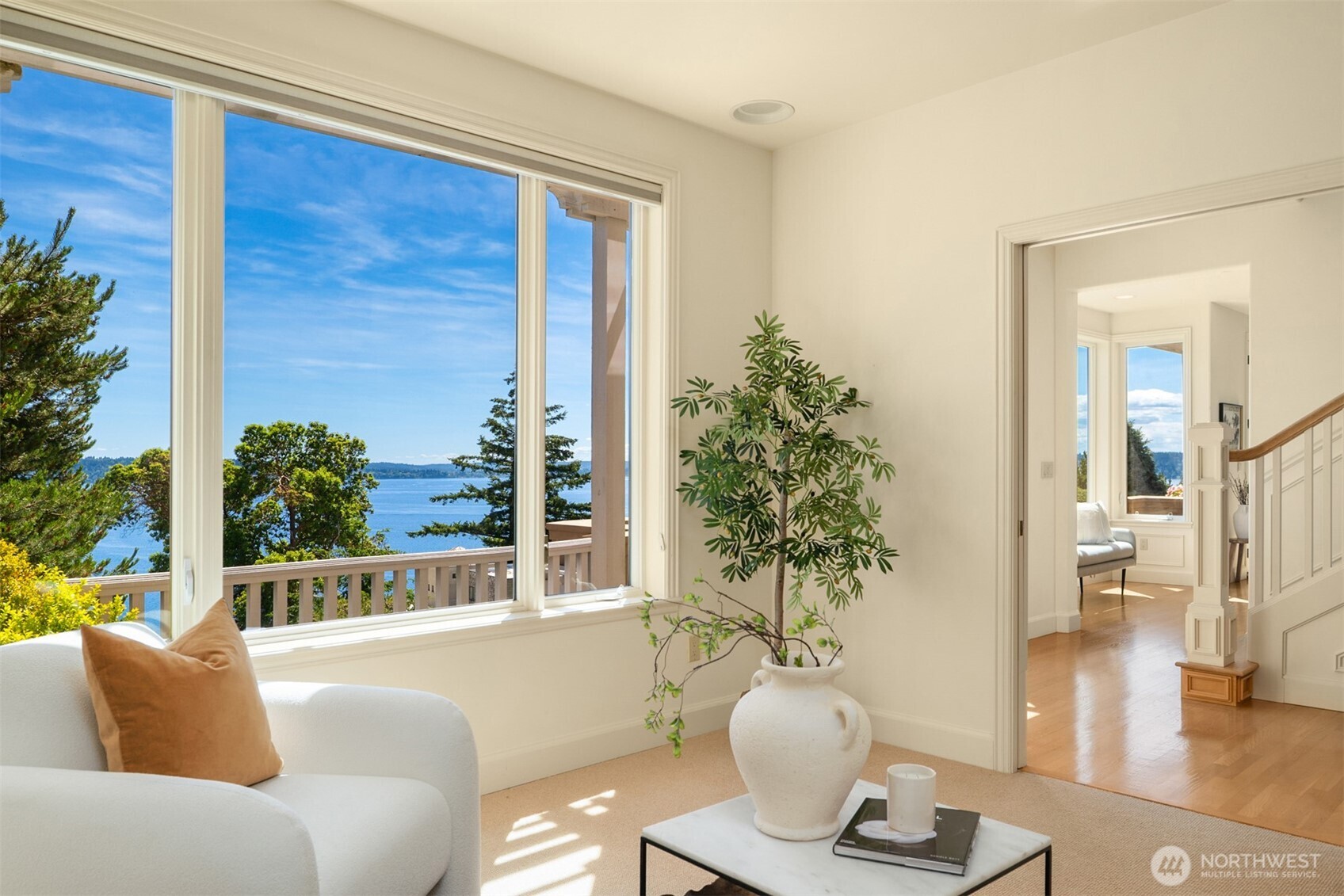 property viewer photo 17