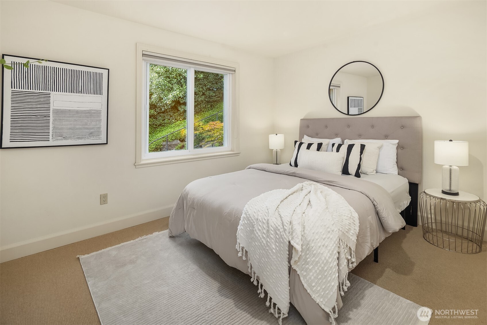 property viewer photo 28