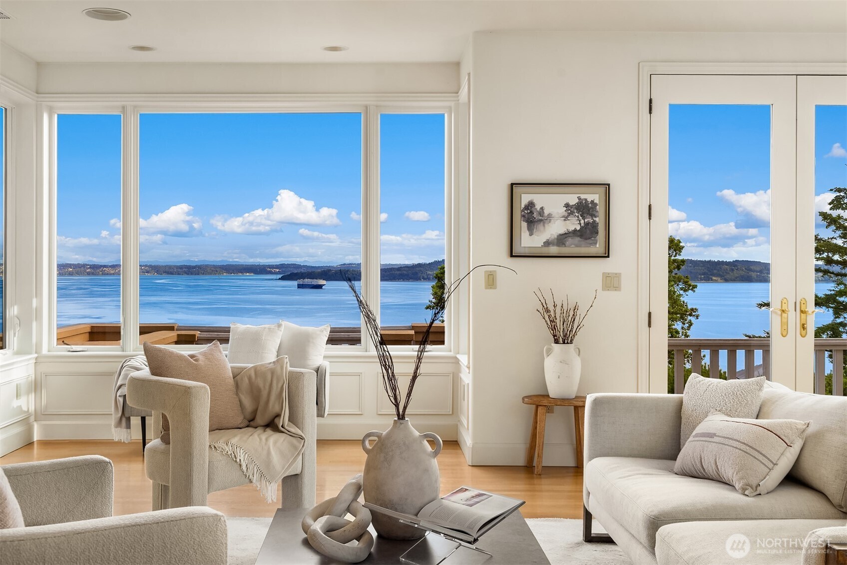 property viewer photo 3