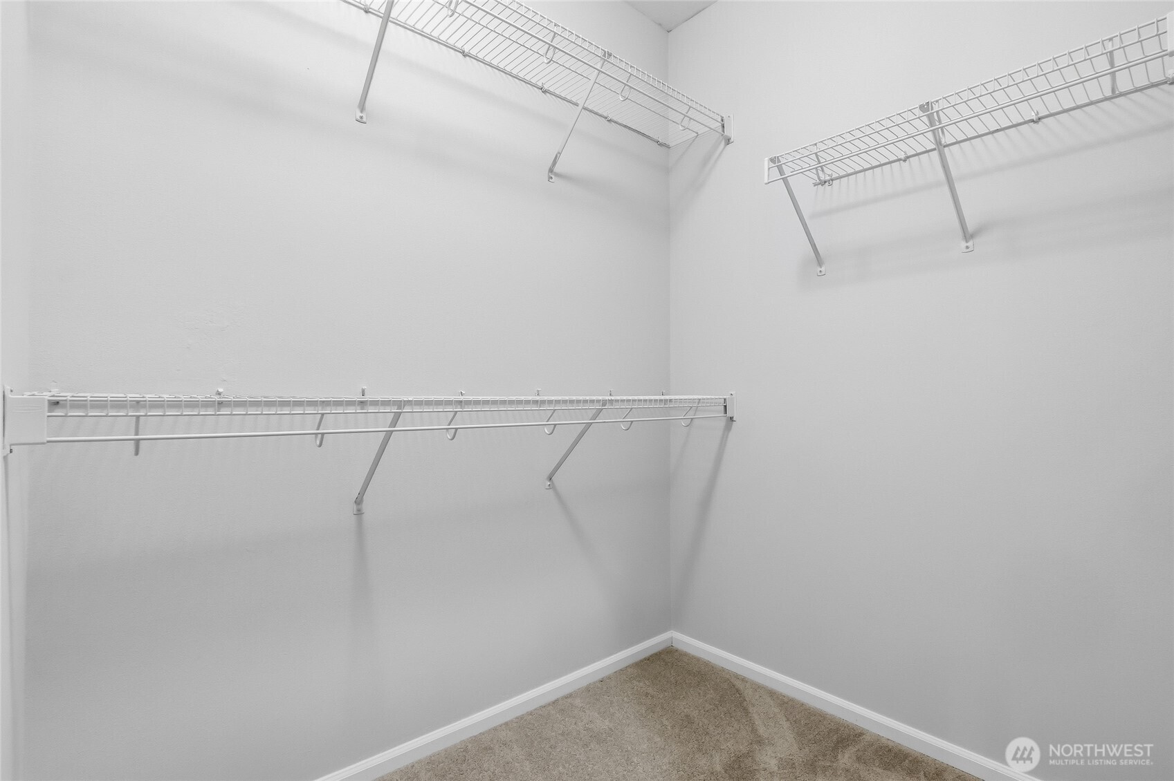 property viewer photo 12
