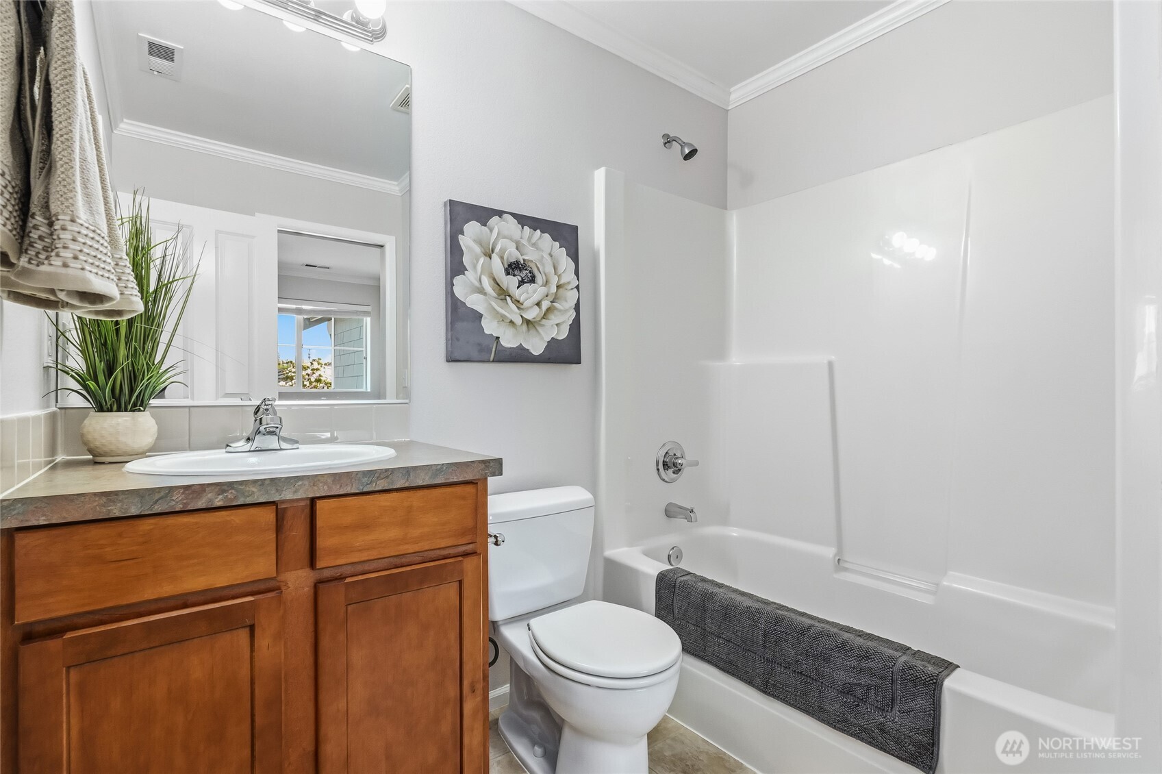 property viewer photo 18
