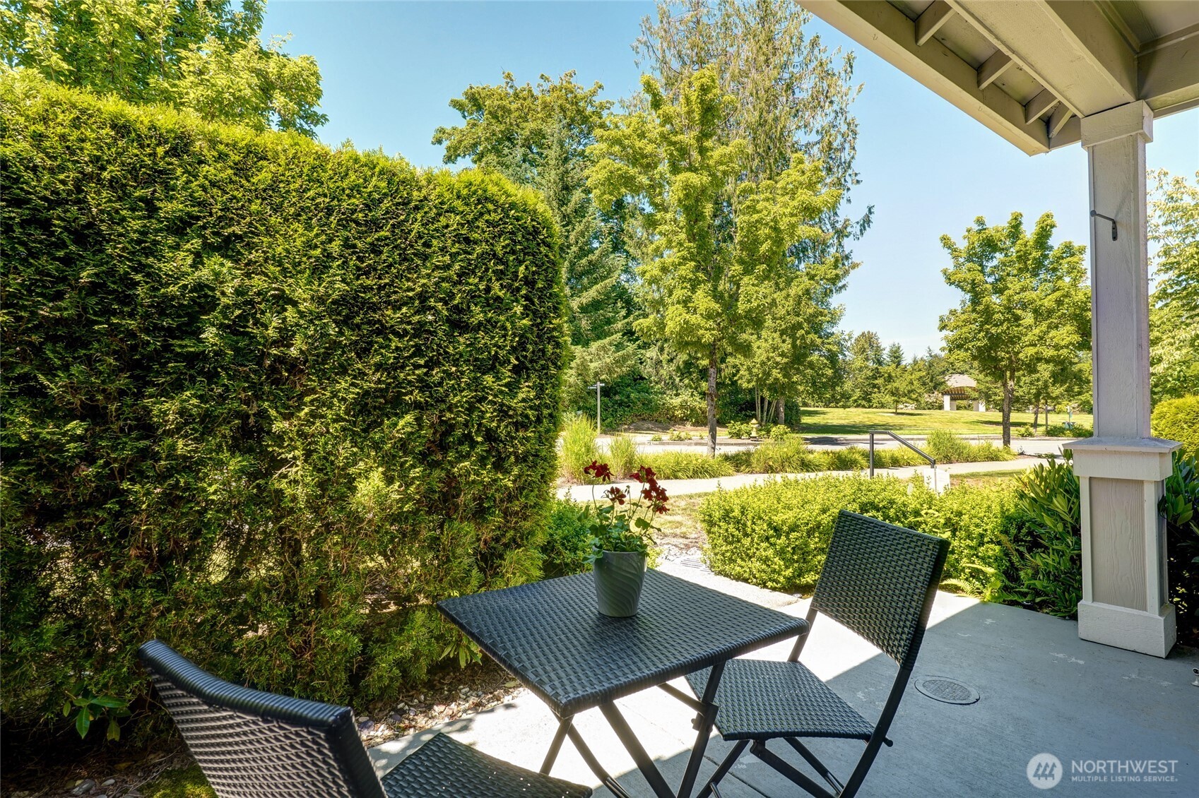 property viewer photo 21