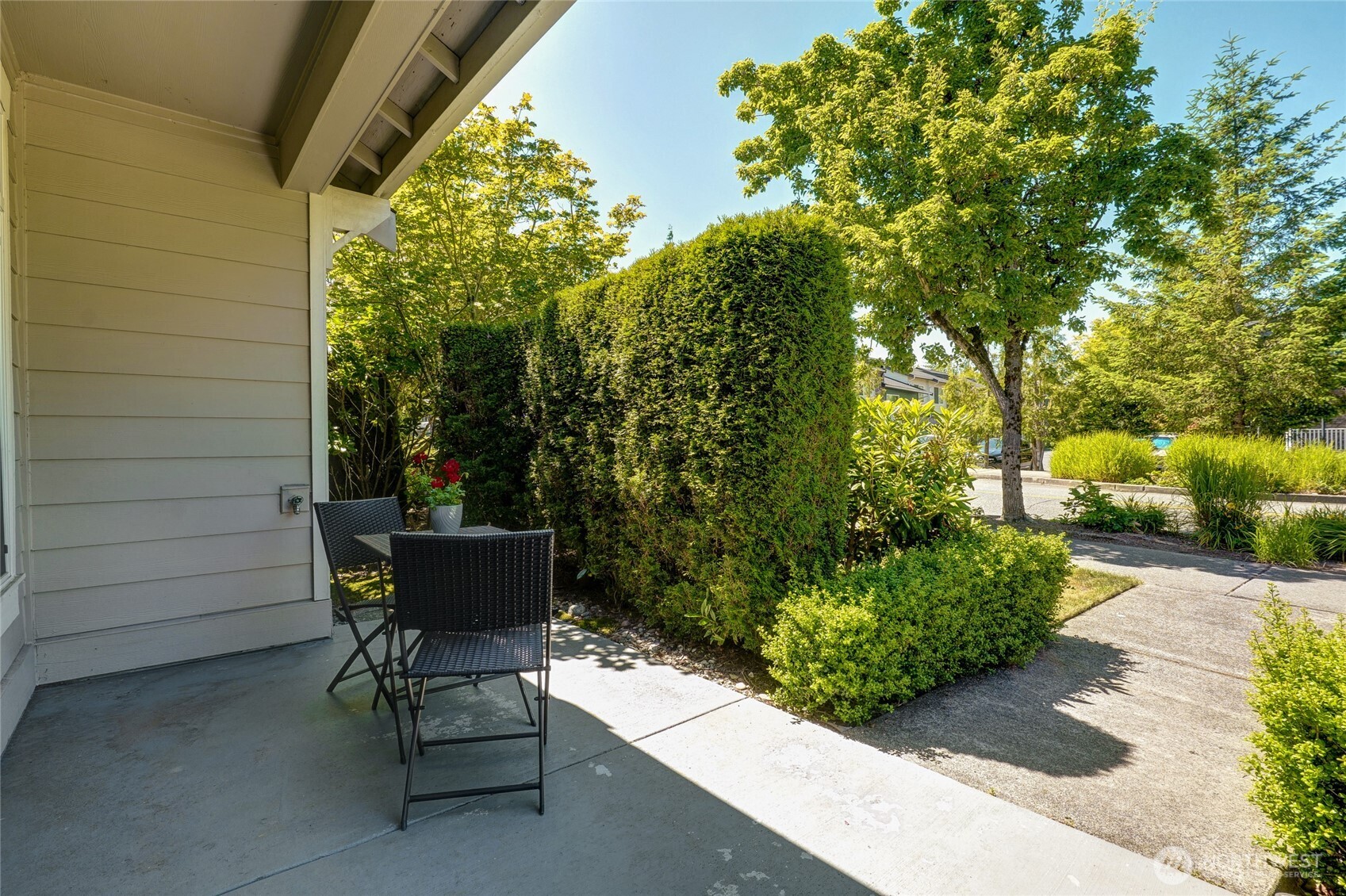 property viewer photo 22
