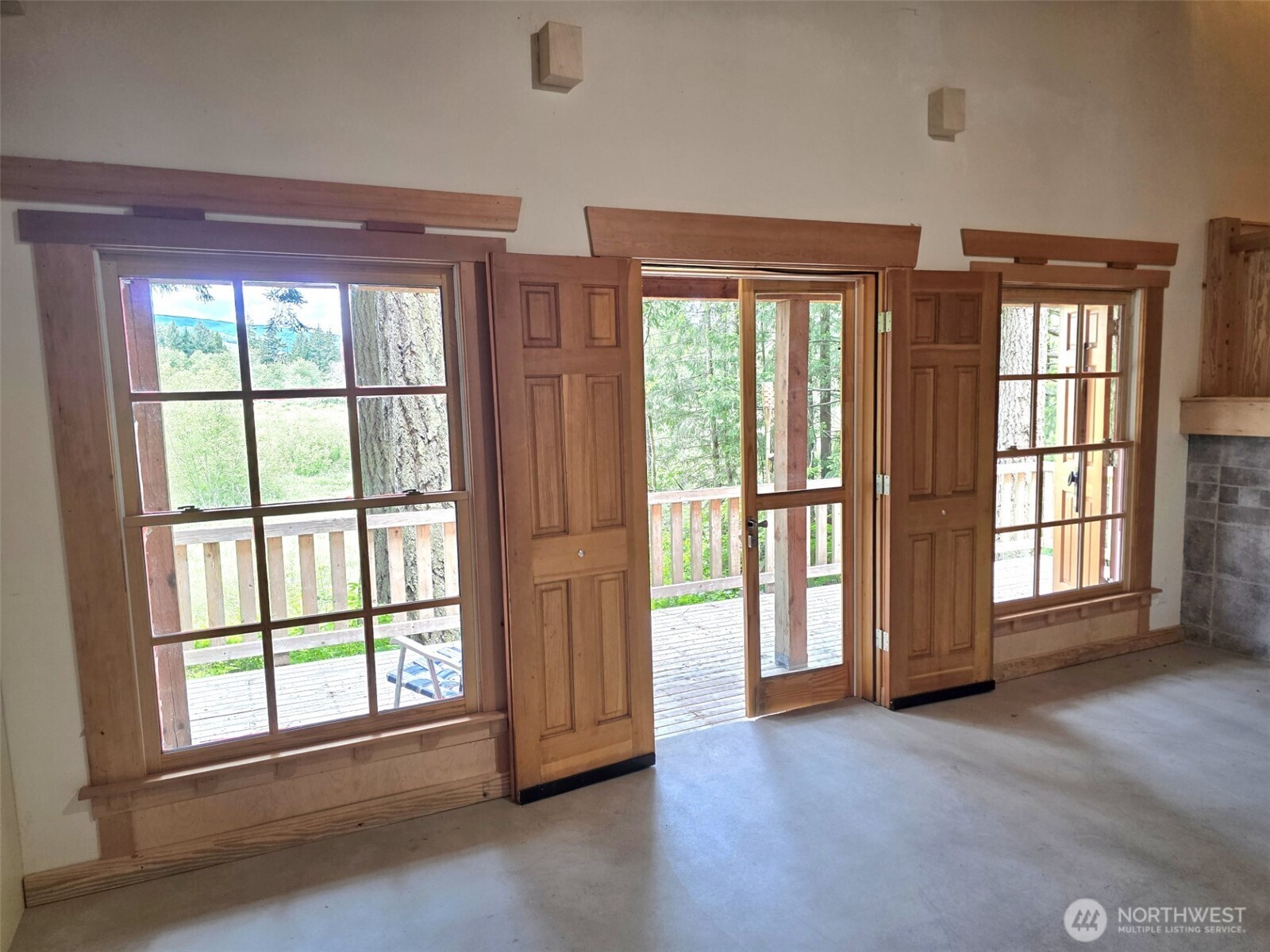 property viewer photo 10