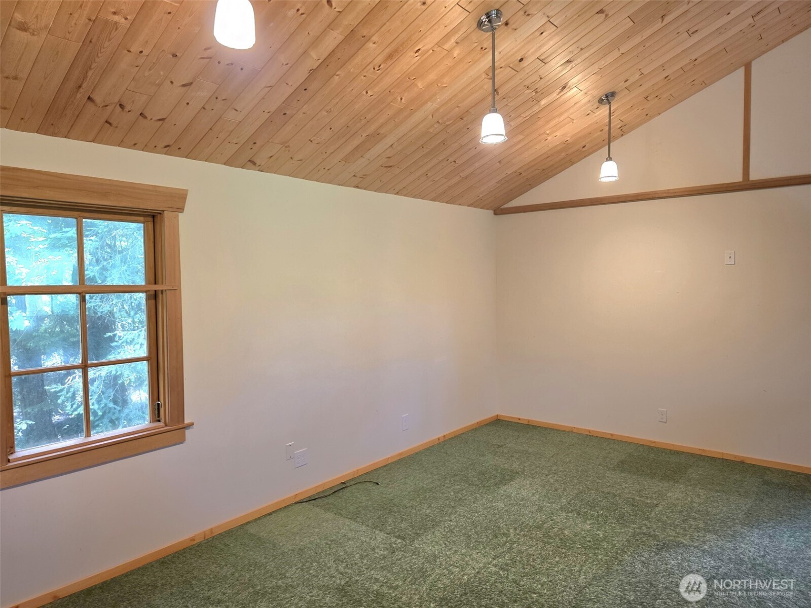 property viewer photo 12